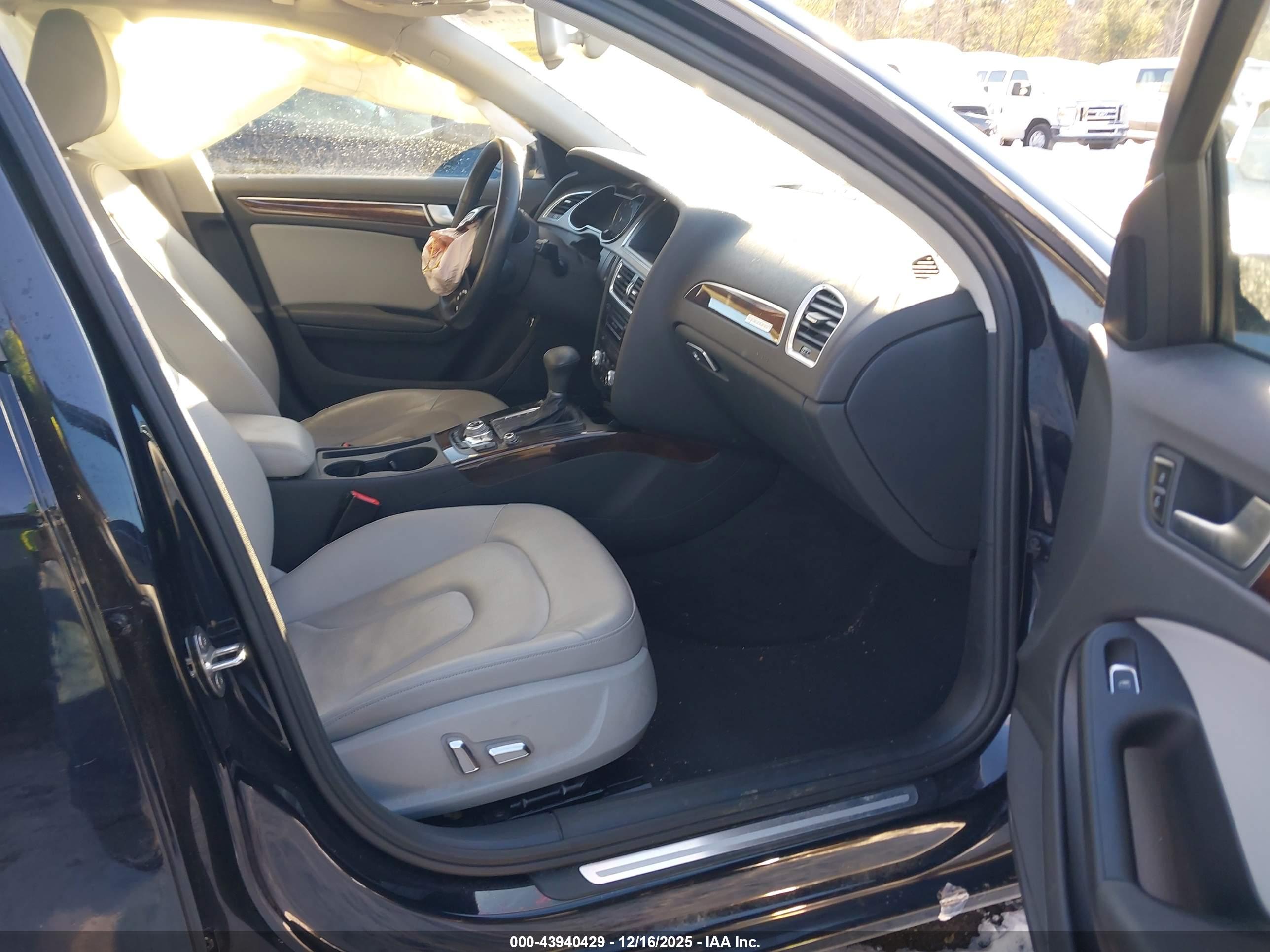 AUDI A4 image 5