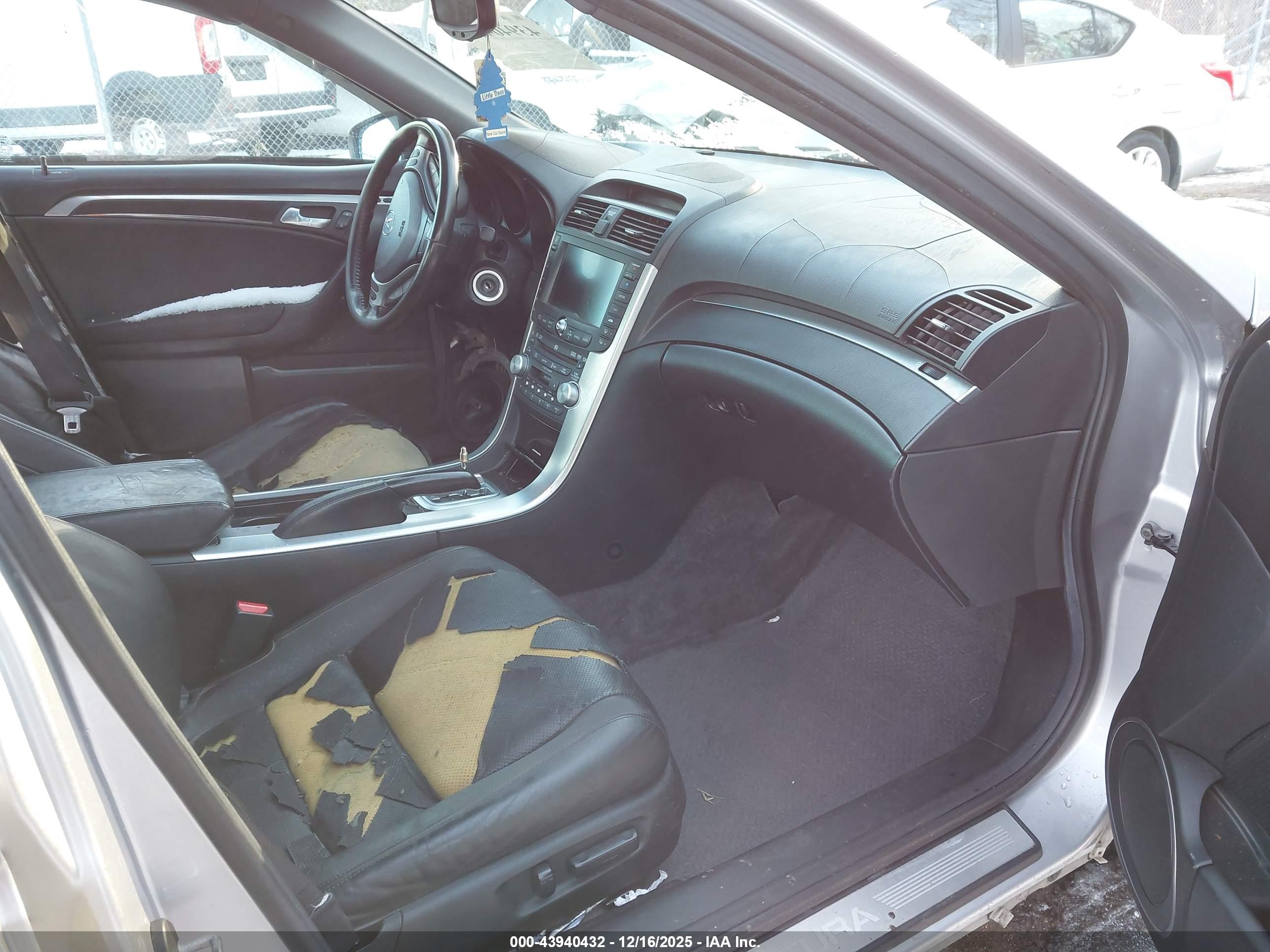 ACURA TL image 5