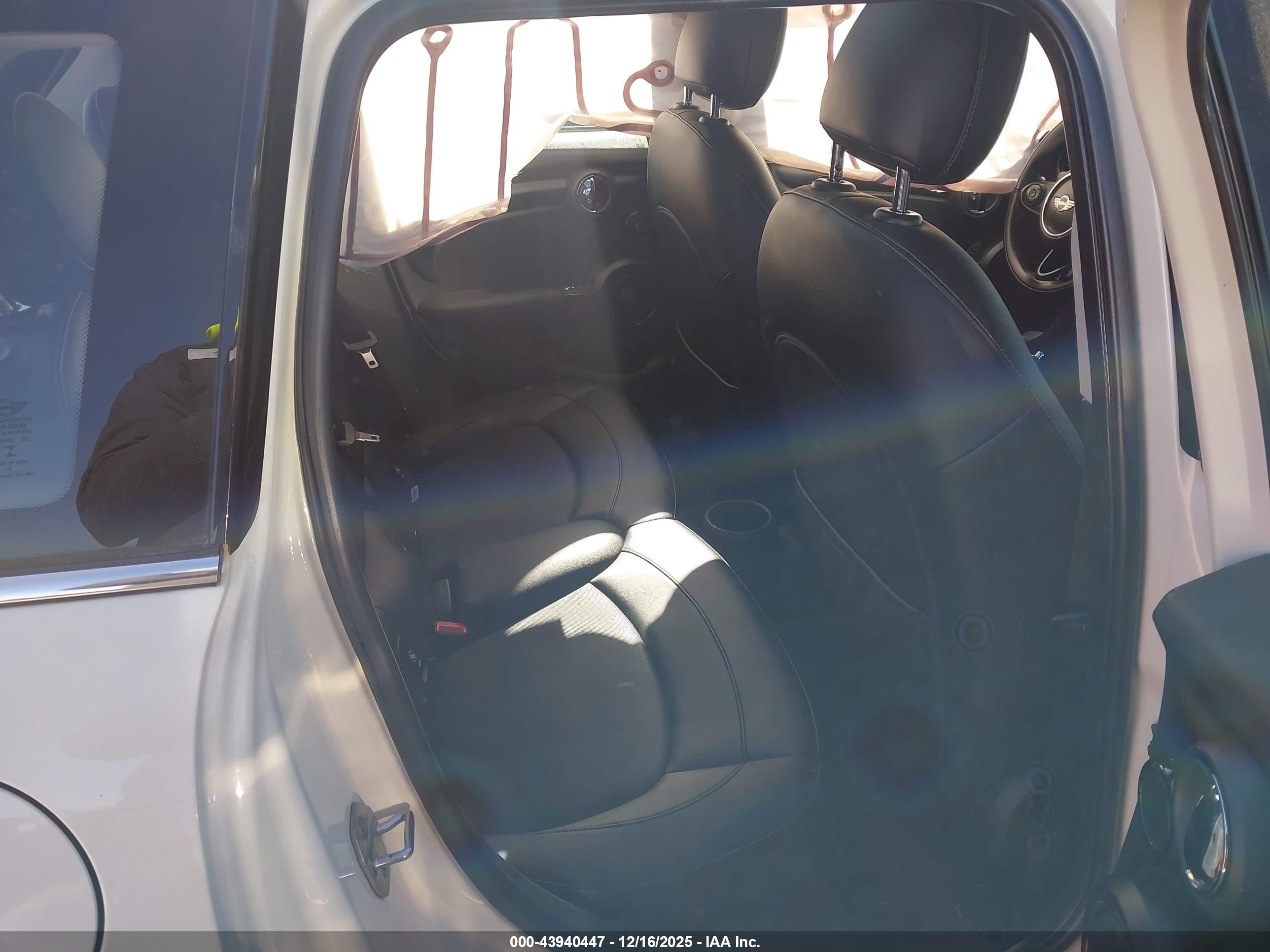 MINI HARDTOP image 8