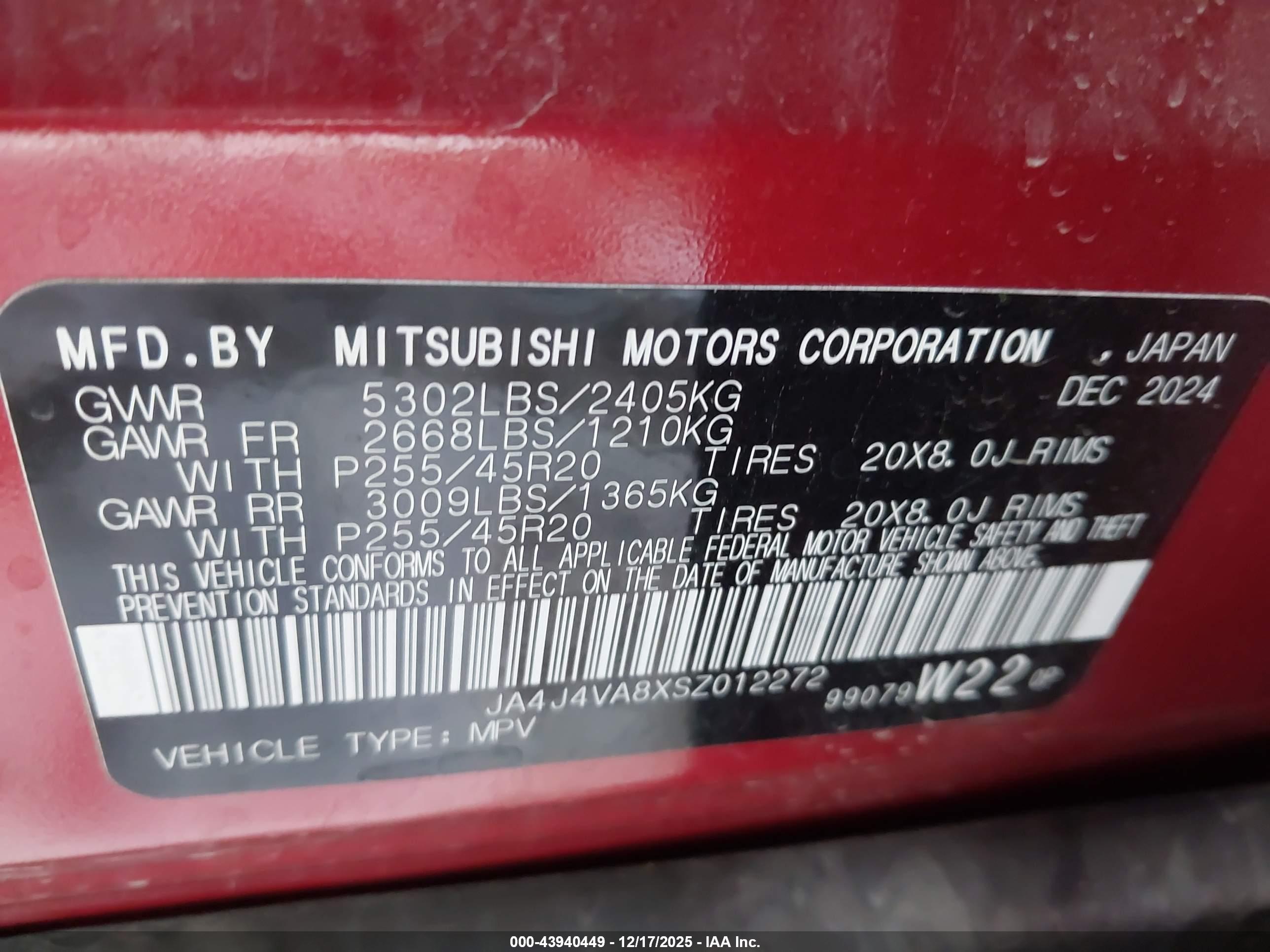 MITSUBISHI OUTLANDER image 9