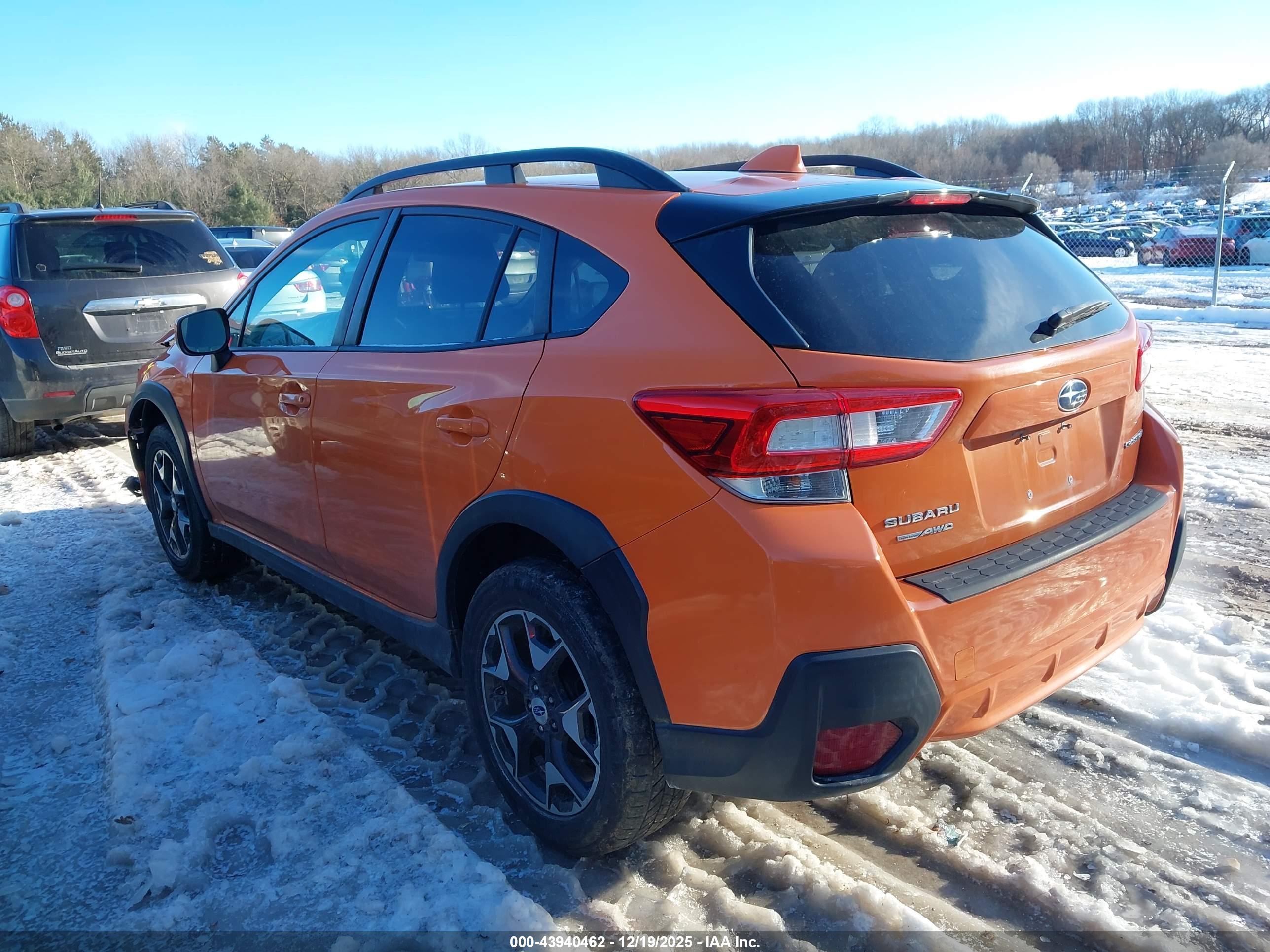 SUBARU CROSSTREK image 3