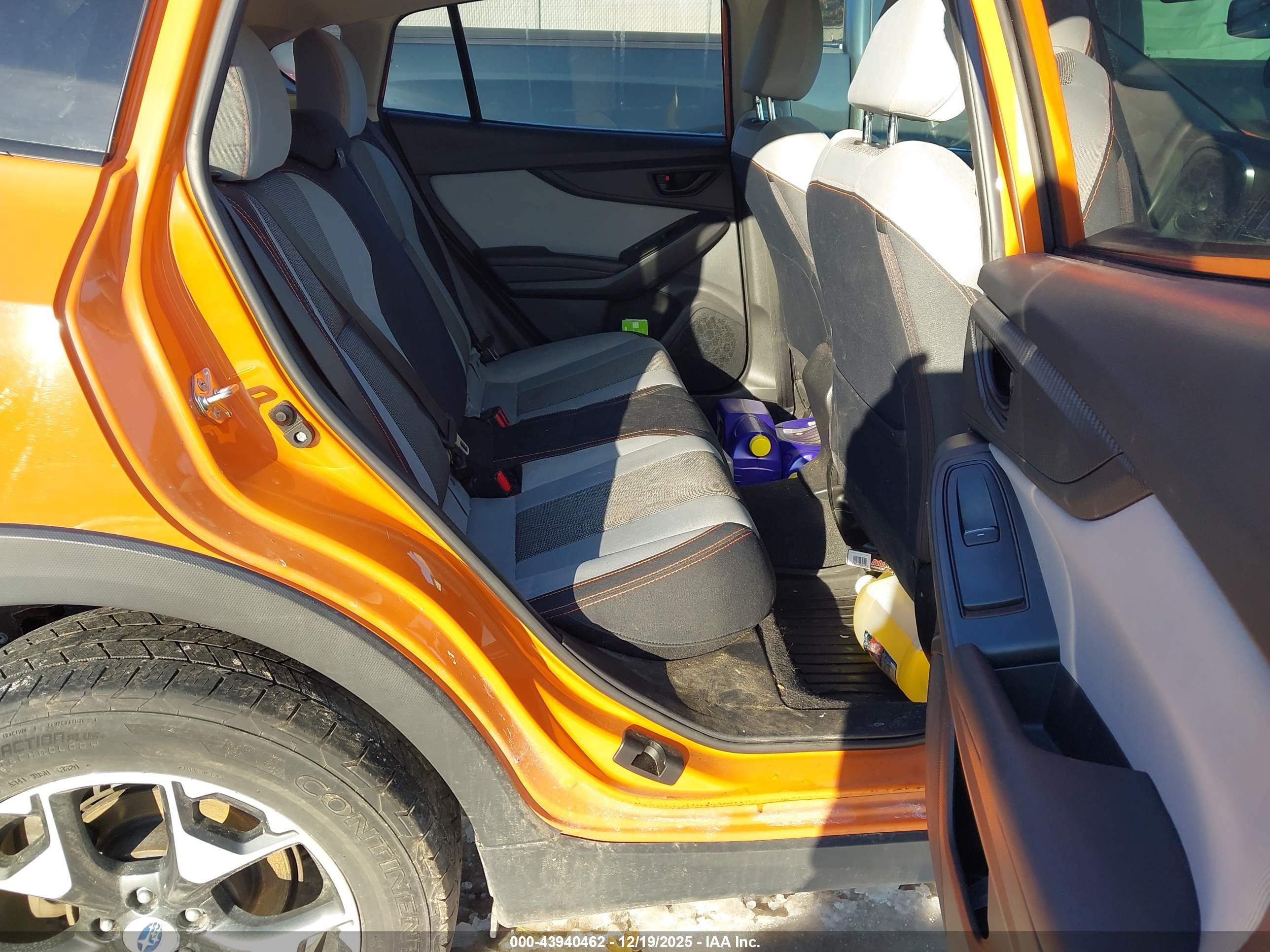 SUBARU CROSSTREK image 8