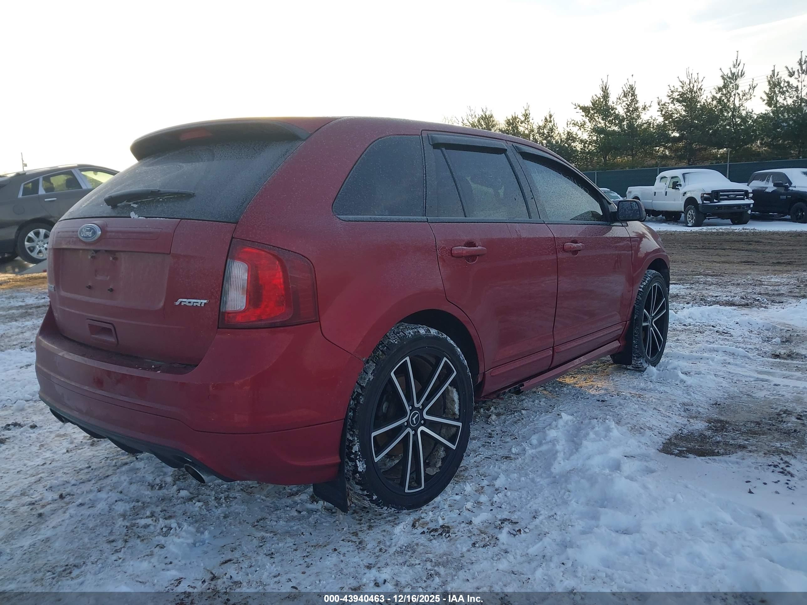 FORD EDGE image 4