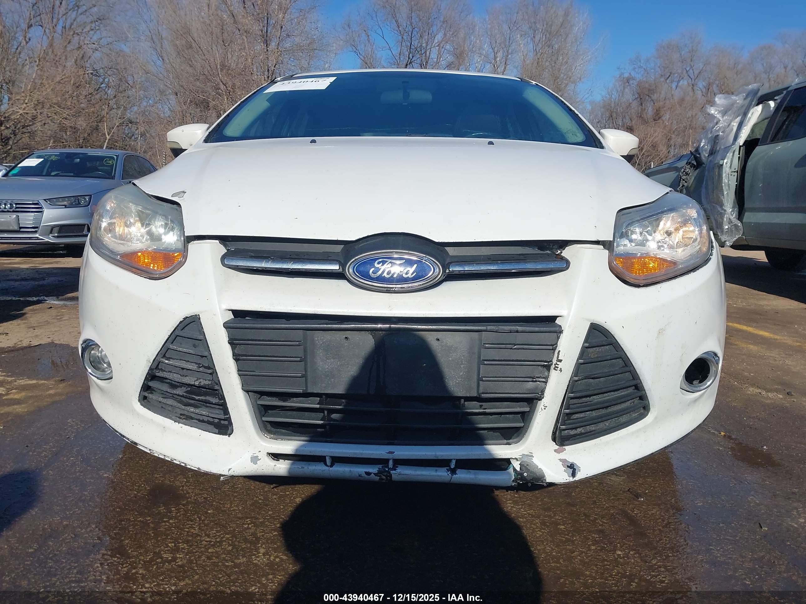 FORD FOCUS image 6