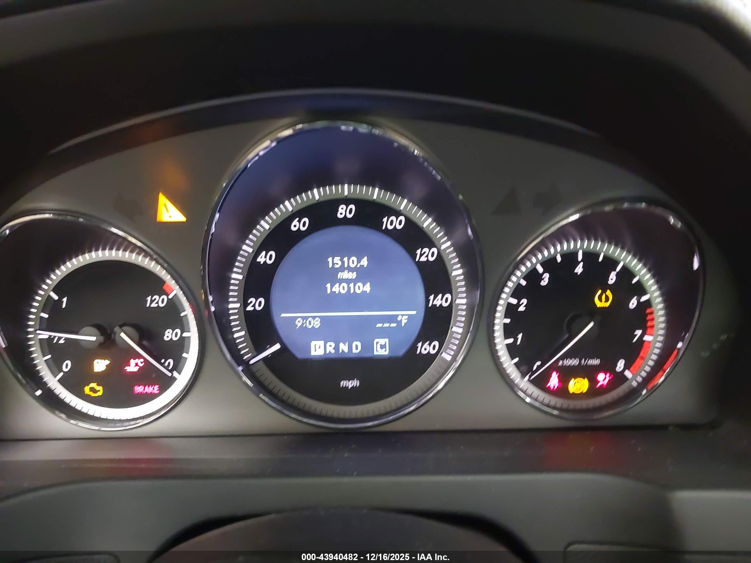 MERCEDES-BENZ C image 7