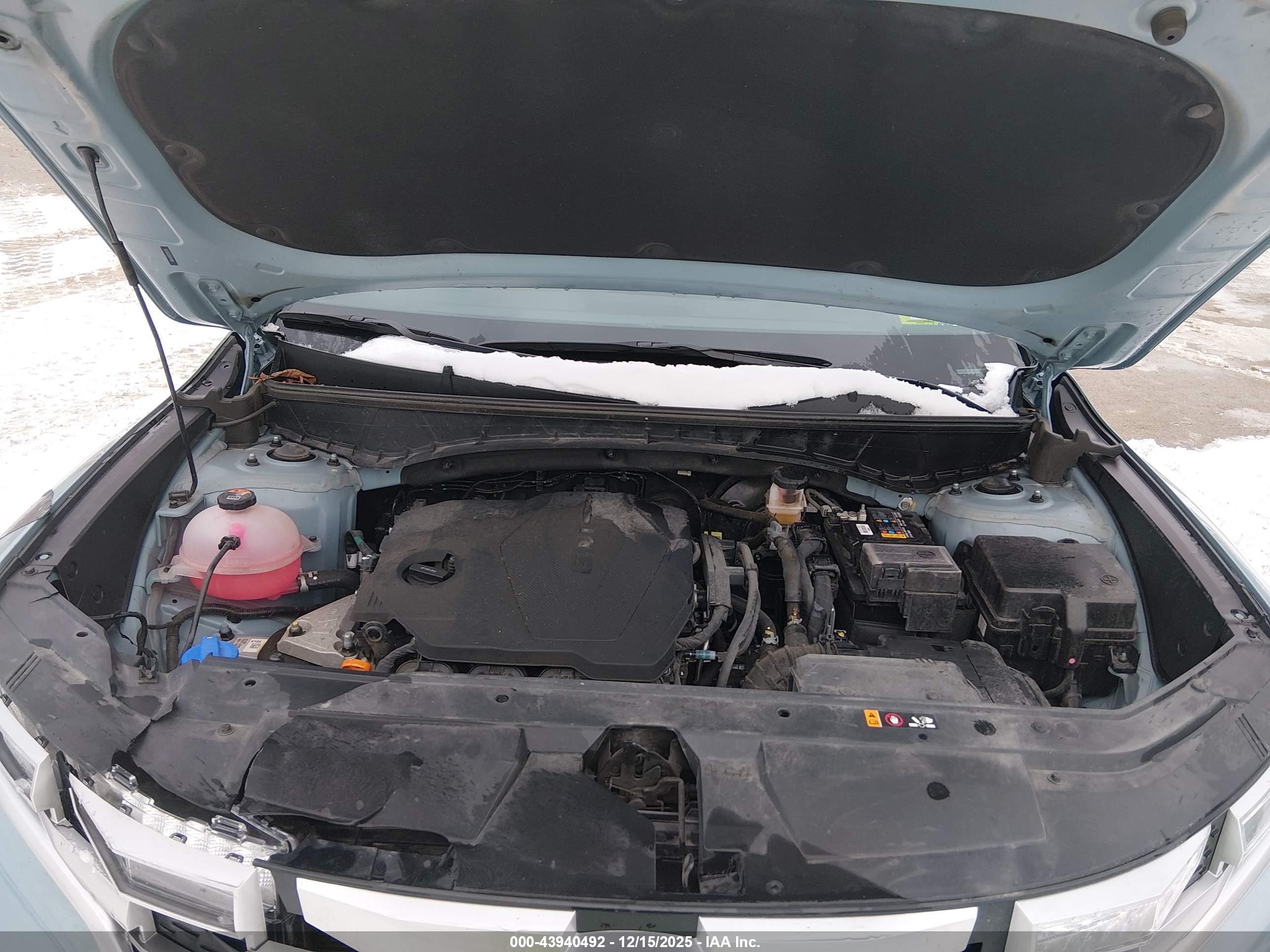 HYUNDAI SANTA image 10