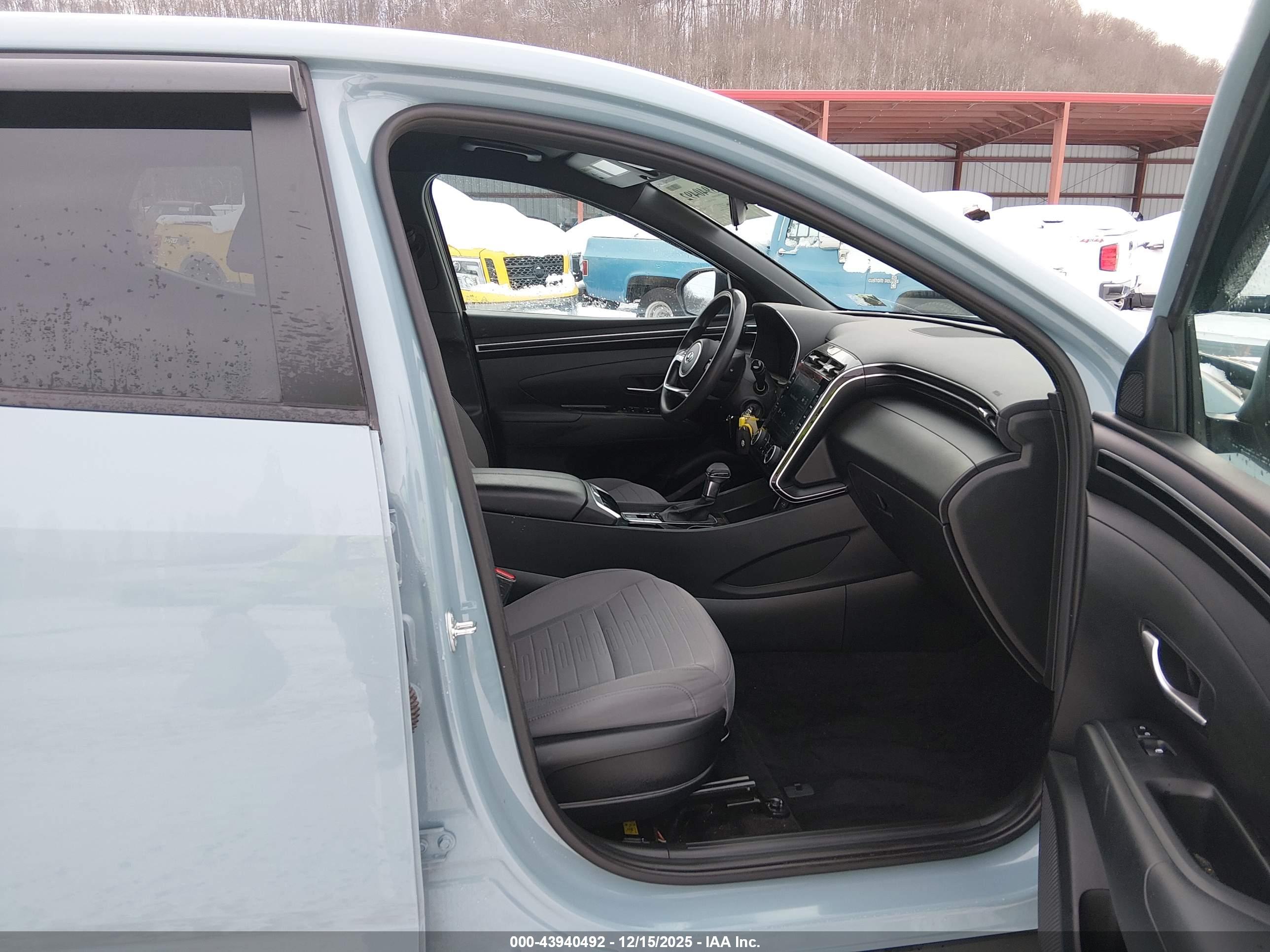HYUNDAI SANTA image 5