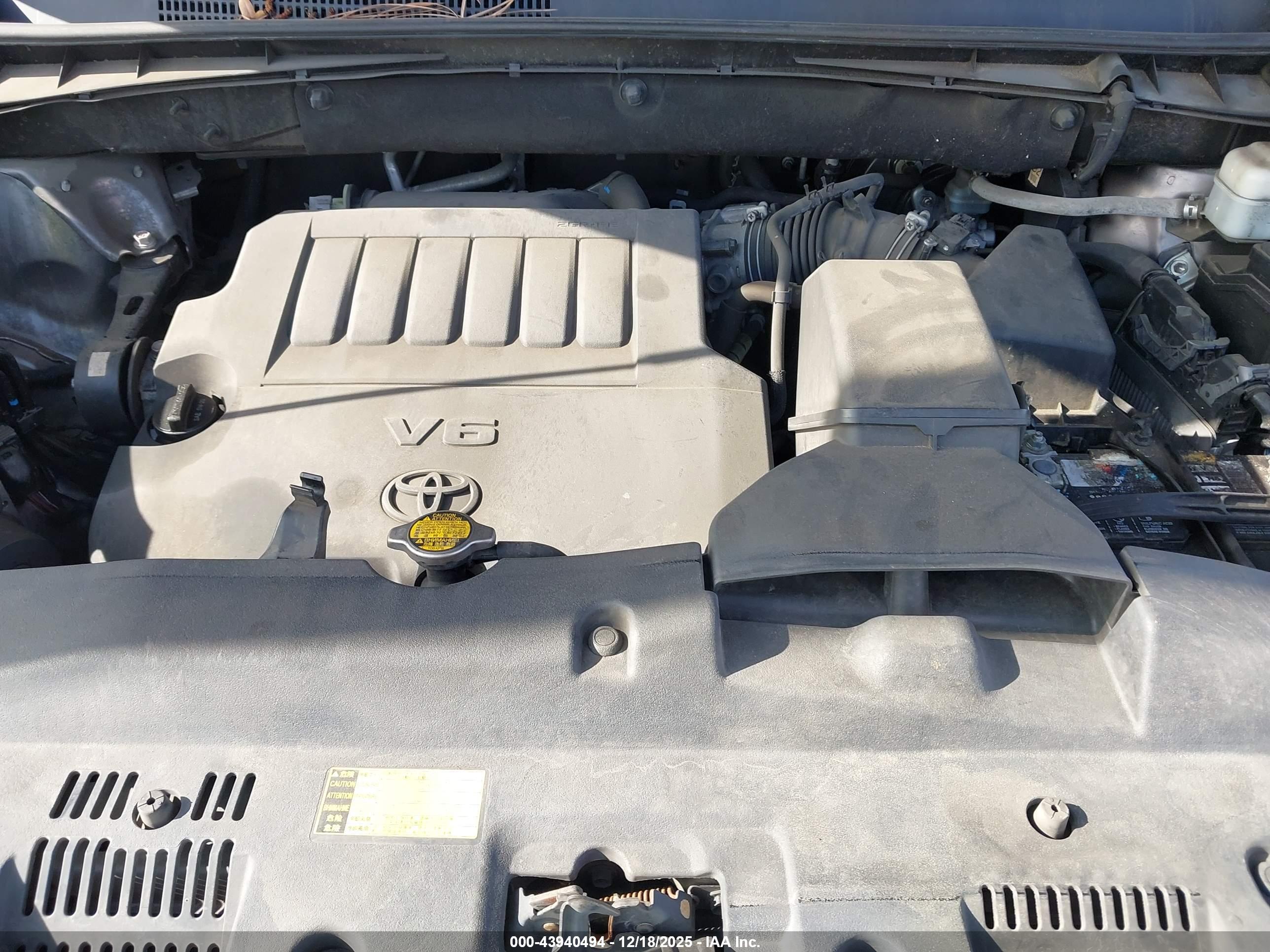 TOYOTA HIGHLANDER image 10
