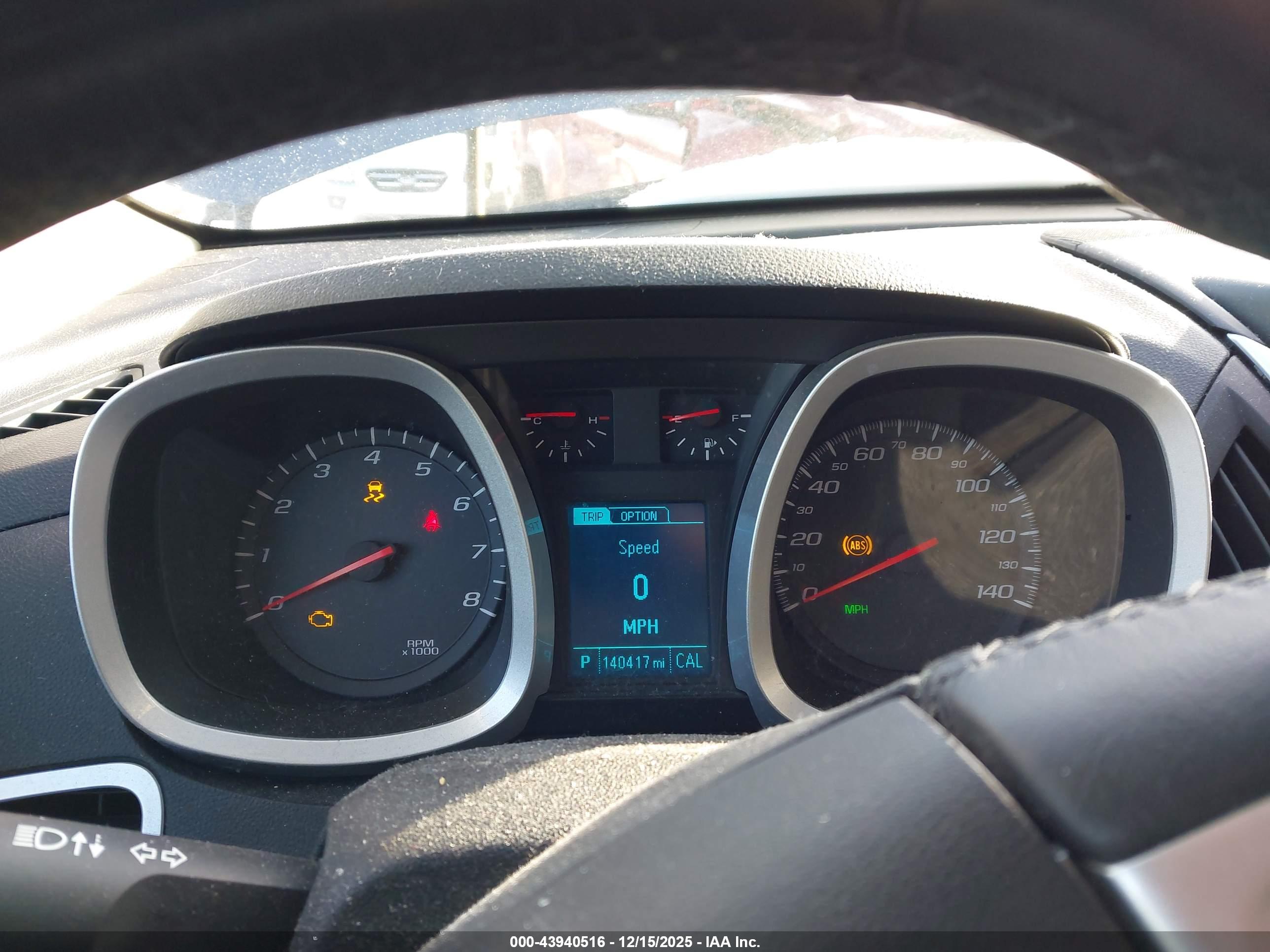 CHEVROLET EQUINOX image 7