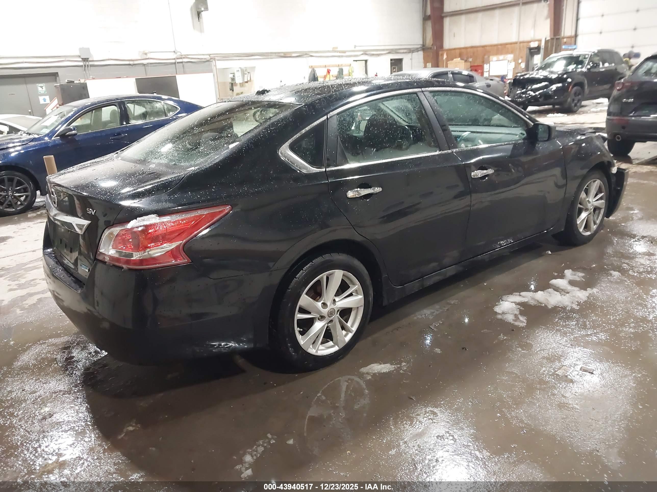 NISSAN ALTIMA image 4