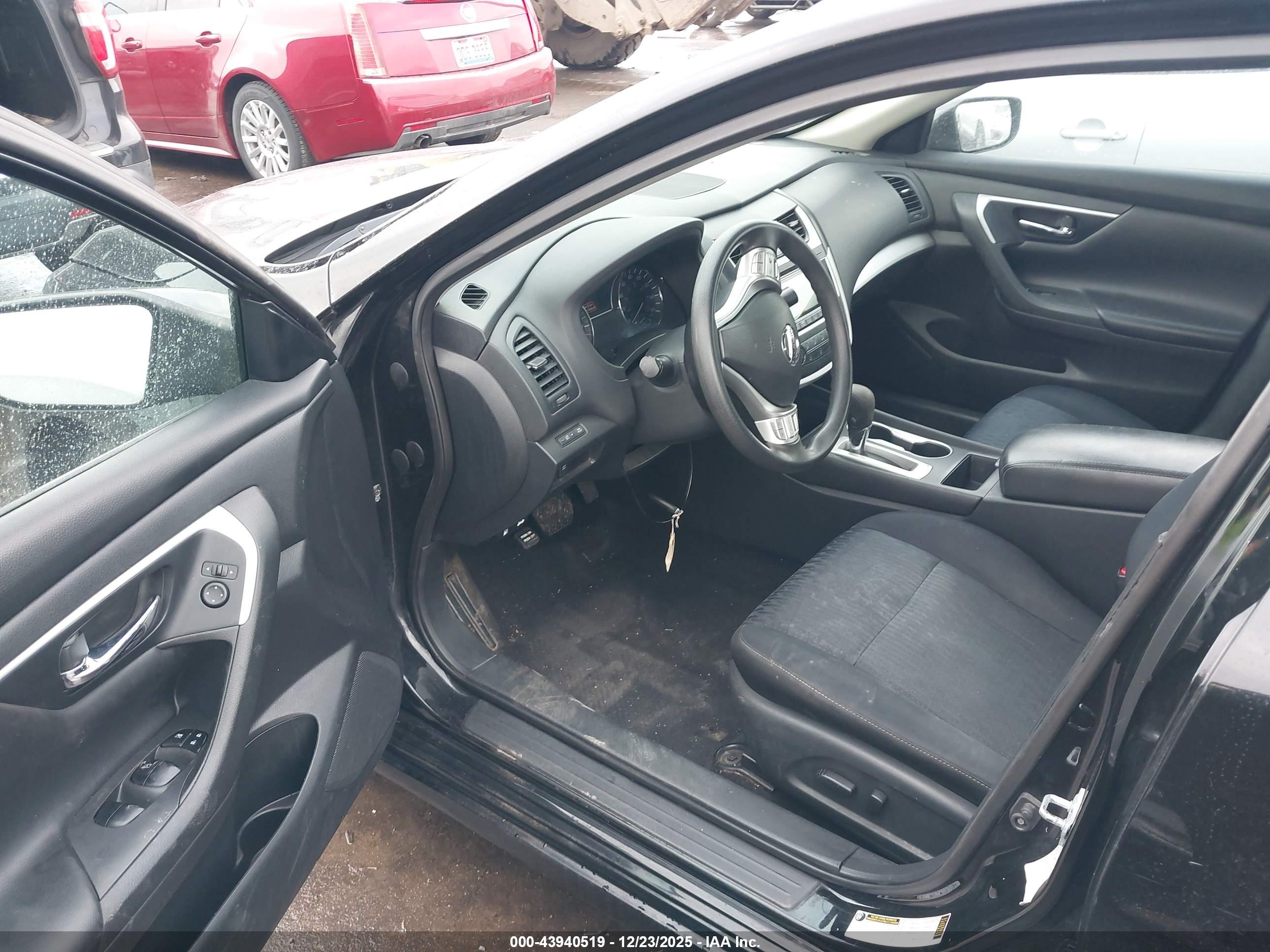 NISSAN ALTIMA image 5