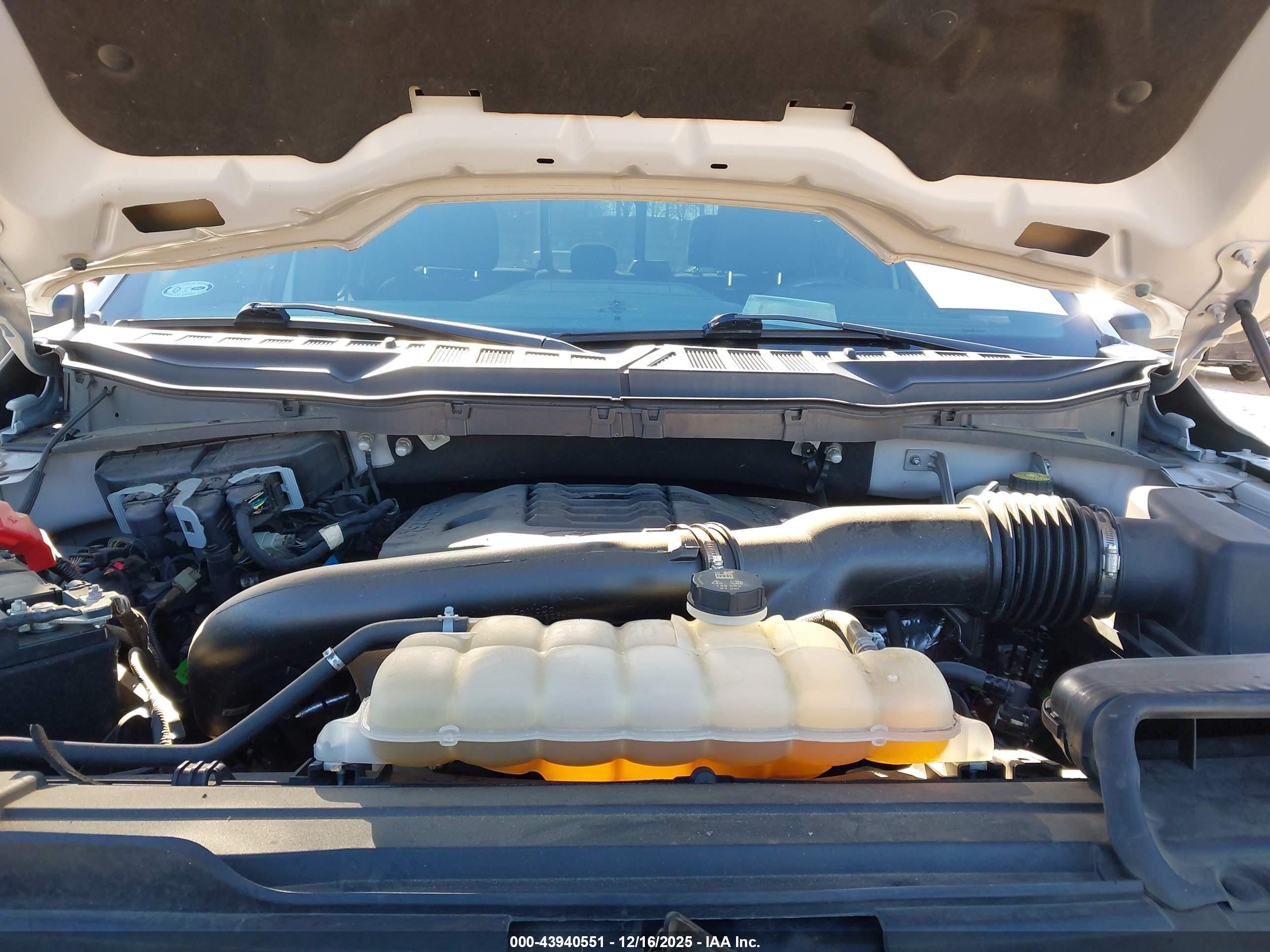 FORD F-150 image 10