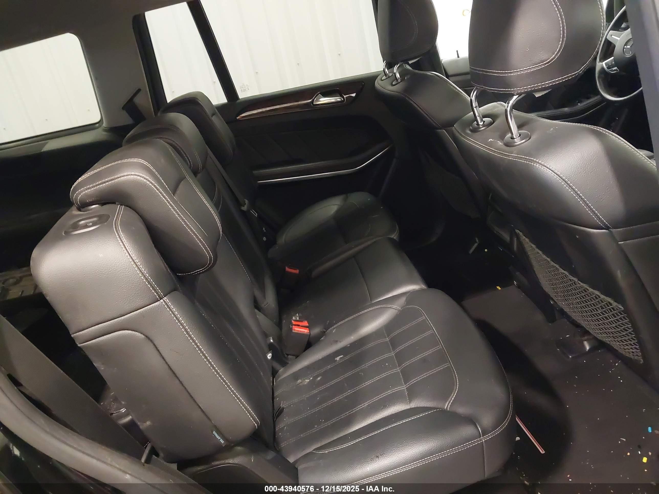 MERCEDES-BENZ GL image 8