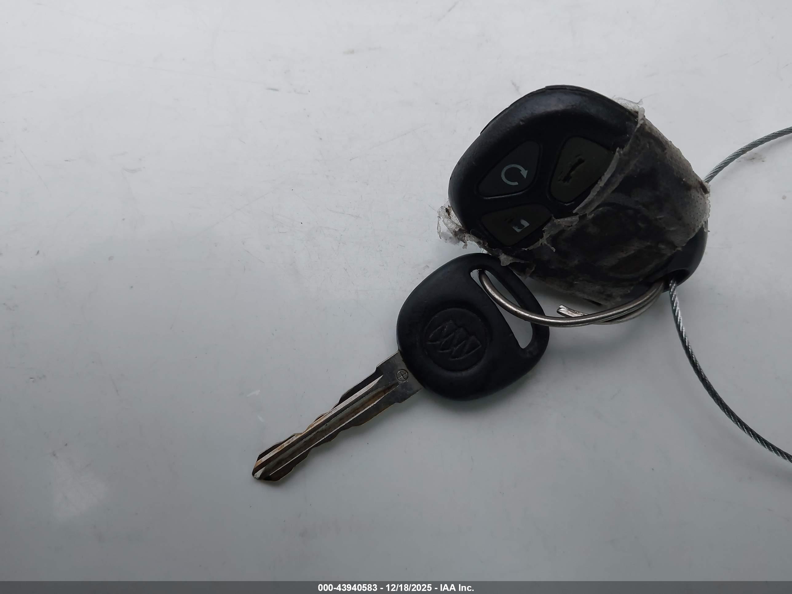 BUICK ENCLAVE image 11