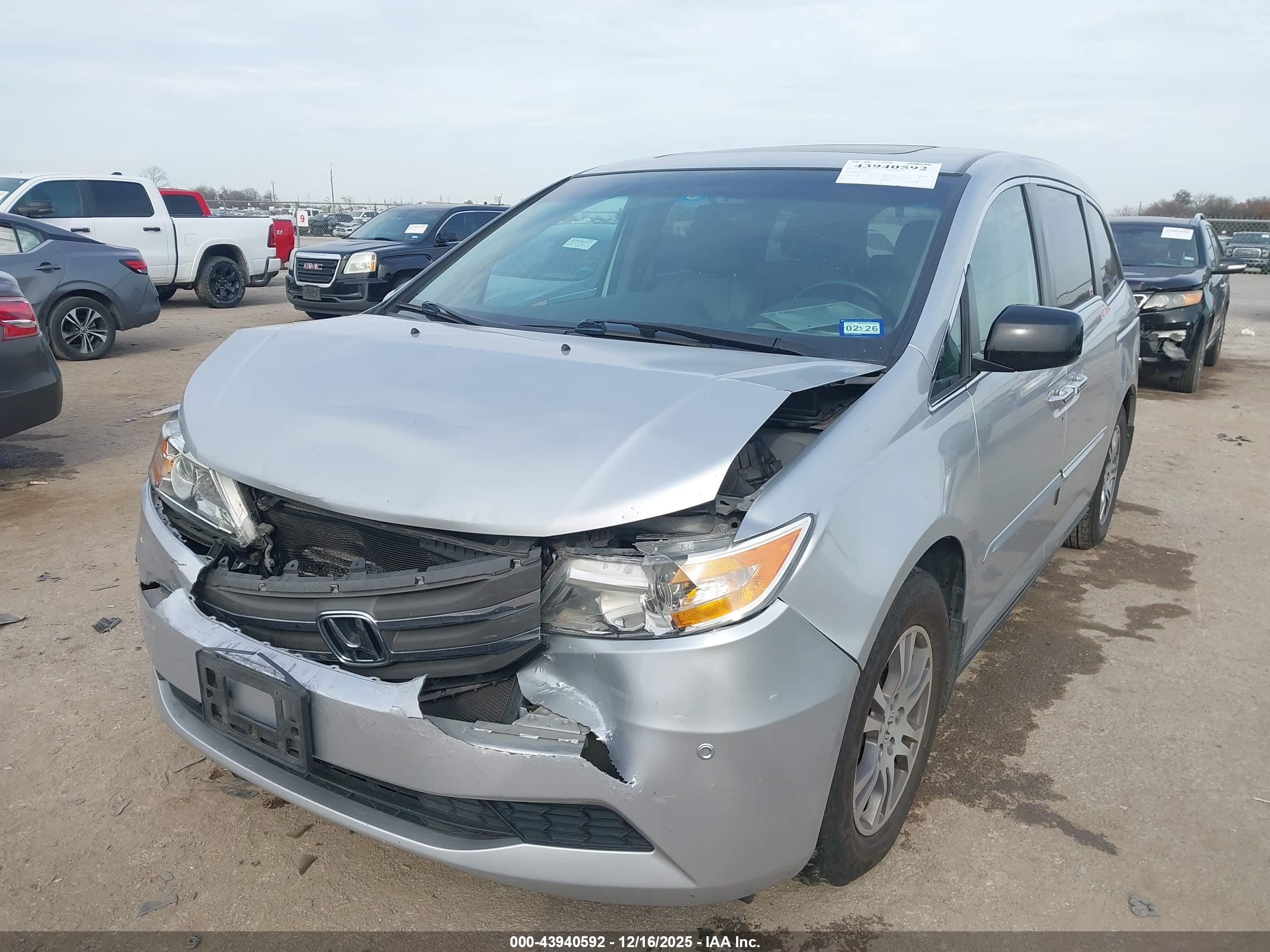 HONDA ODYSSEY image 2