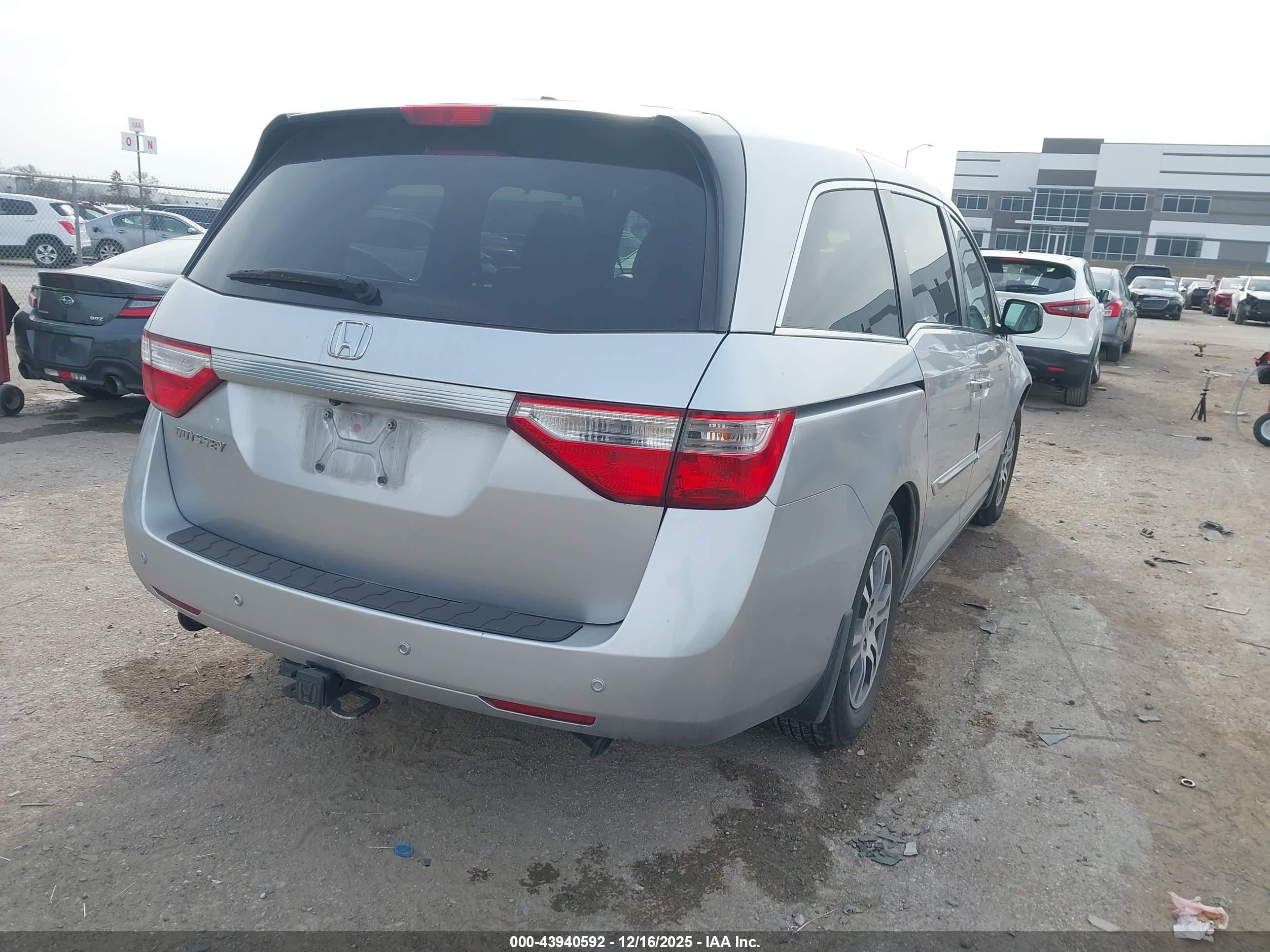 HONDA ODYSSEY image 4