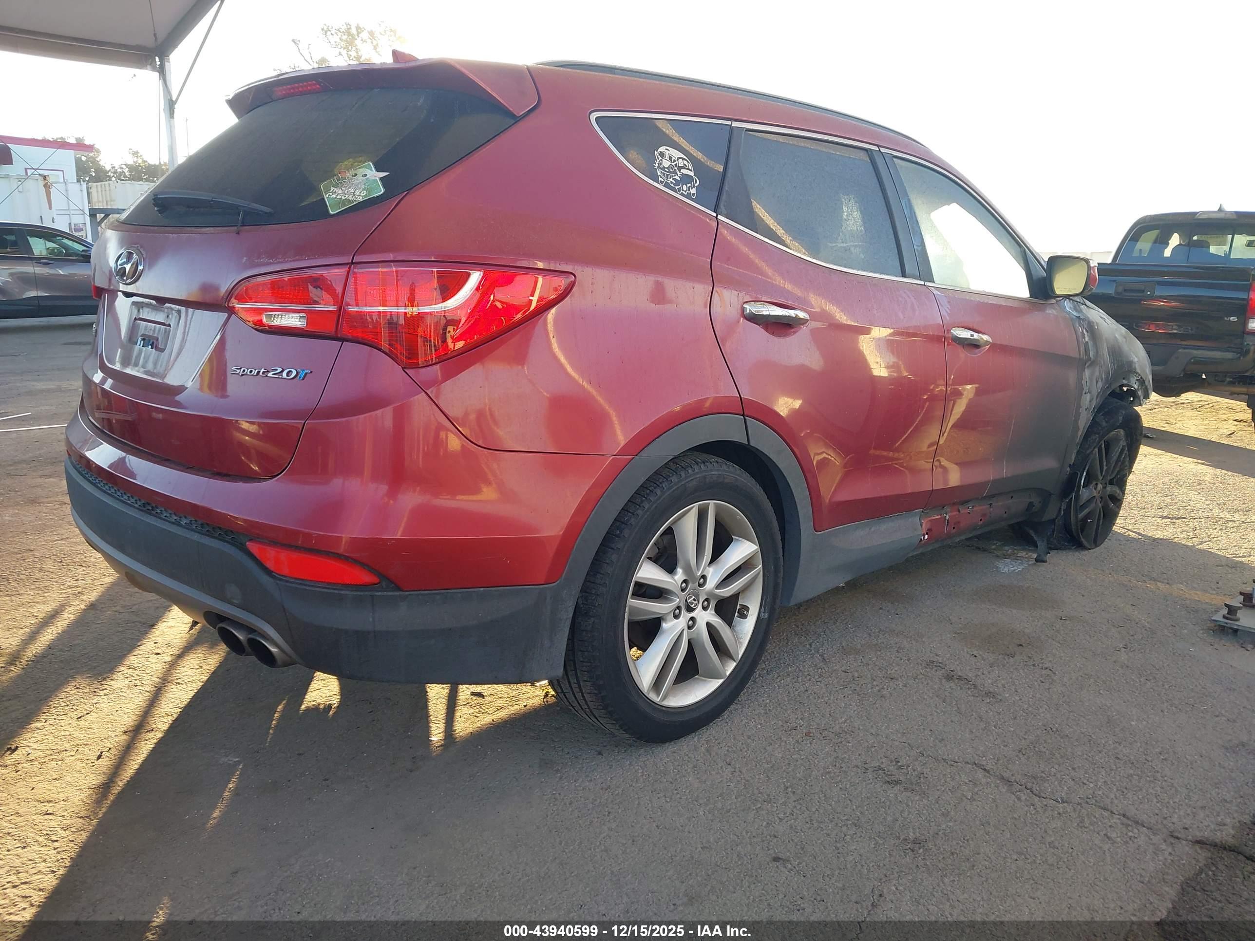 HYUNDAI SANTA image 4