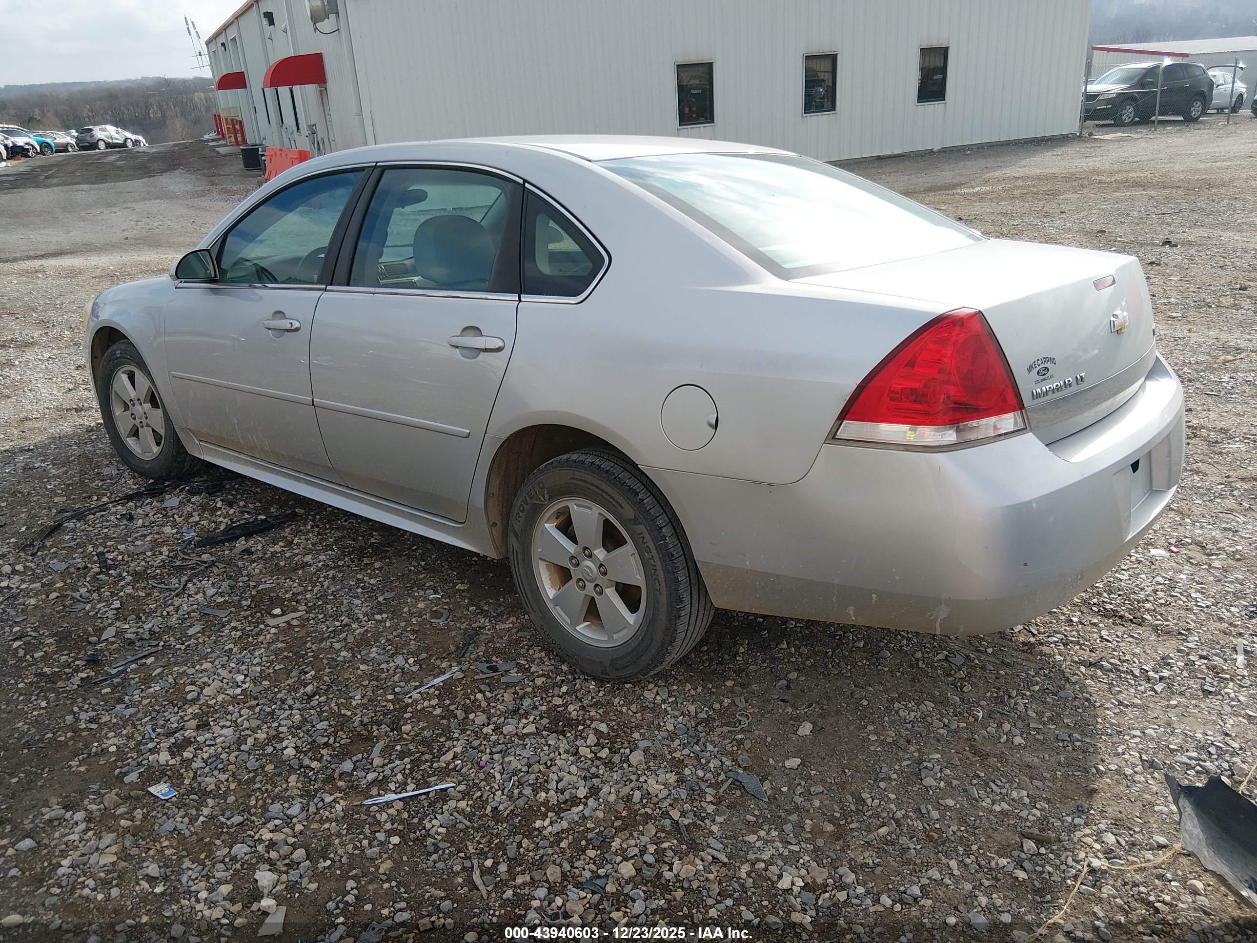 CHEVROLET IMPALA image 3