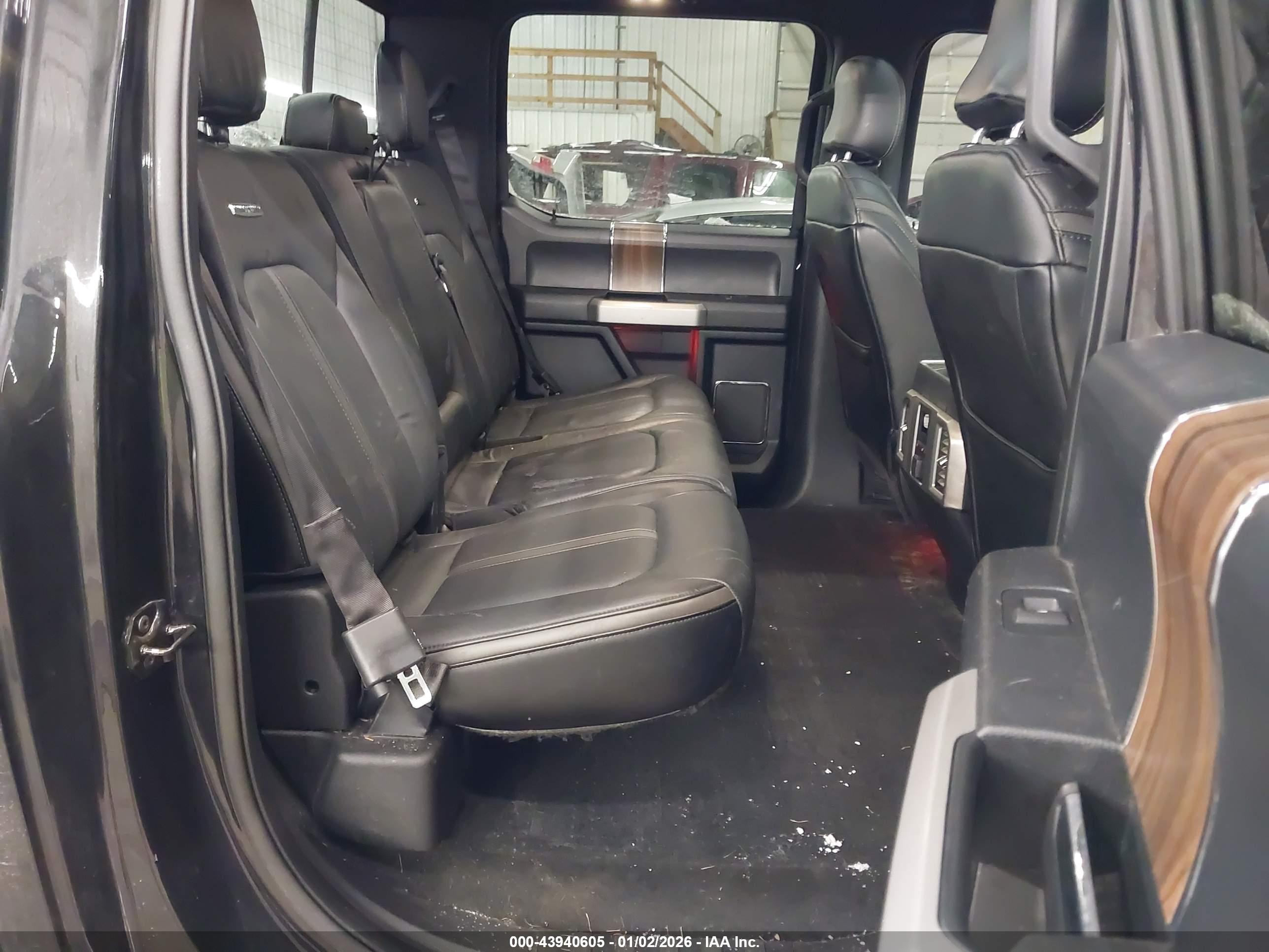 FORD F-150 image 8