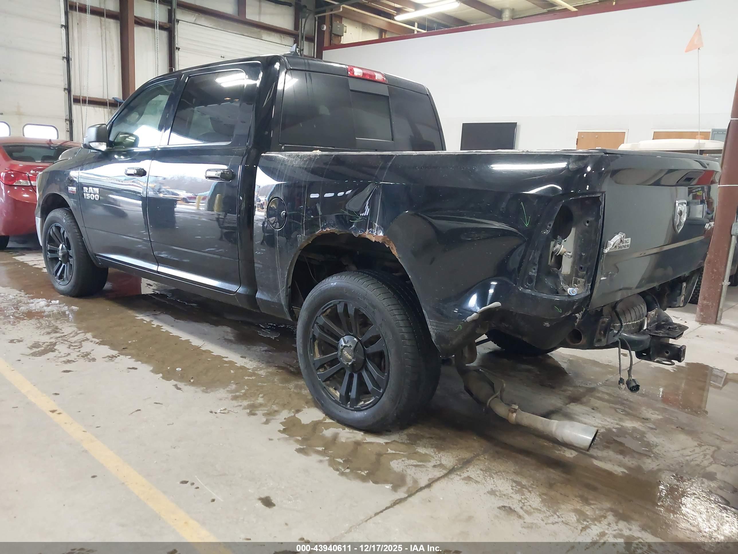 RAM 1500 image 3