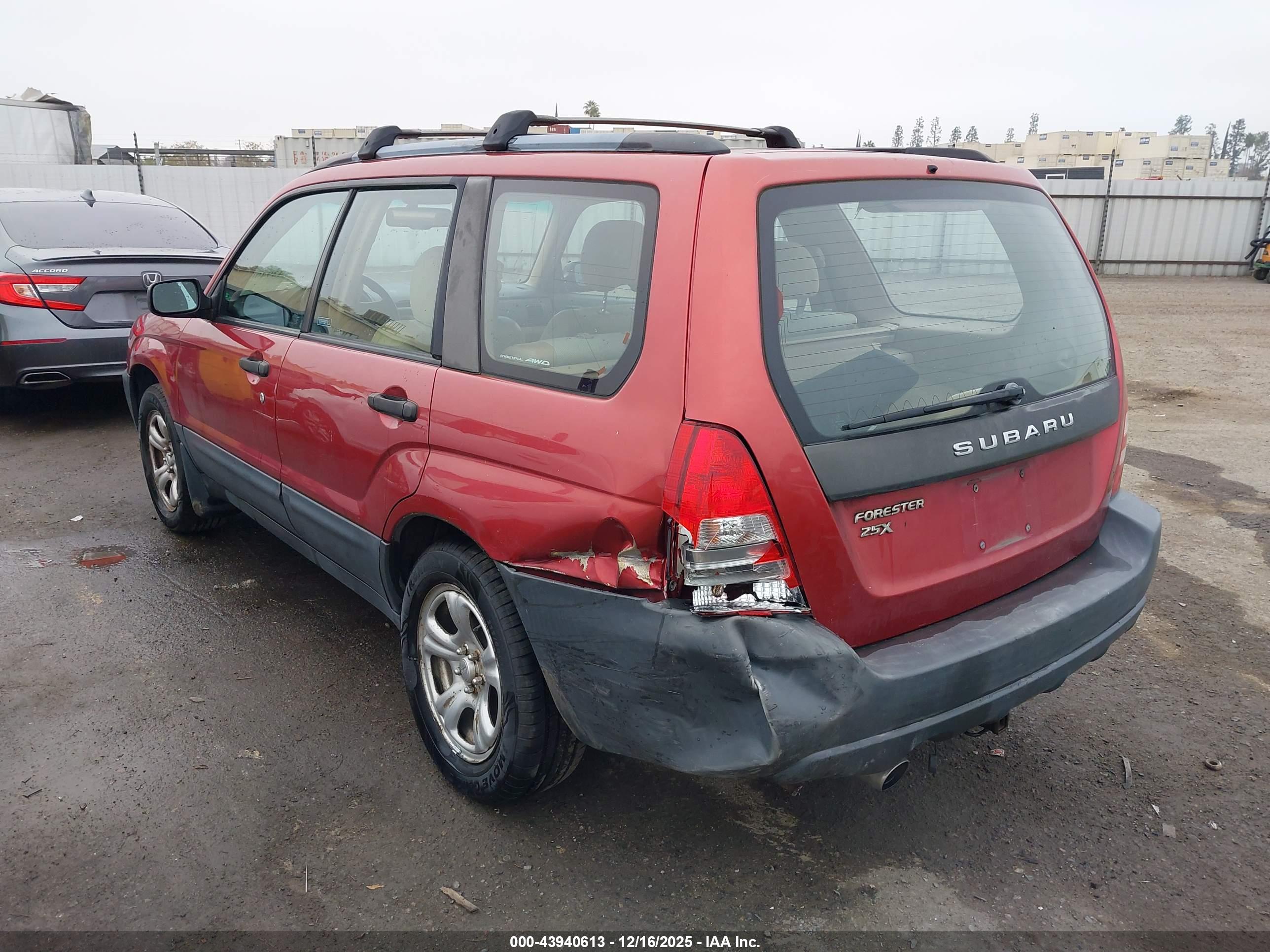 SUBARU FORESTER image 3