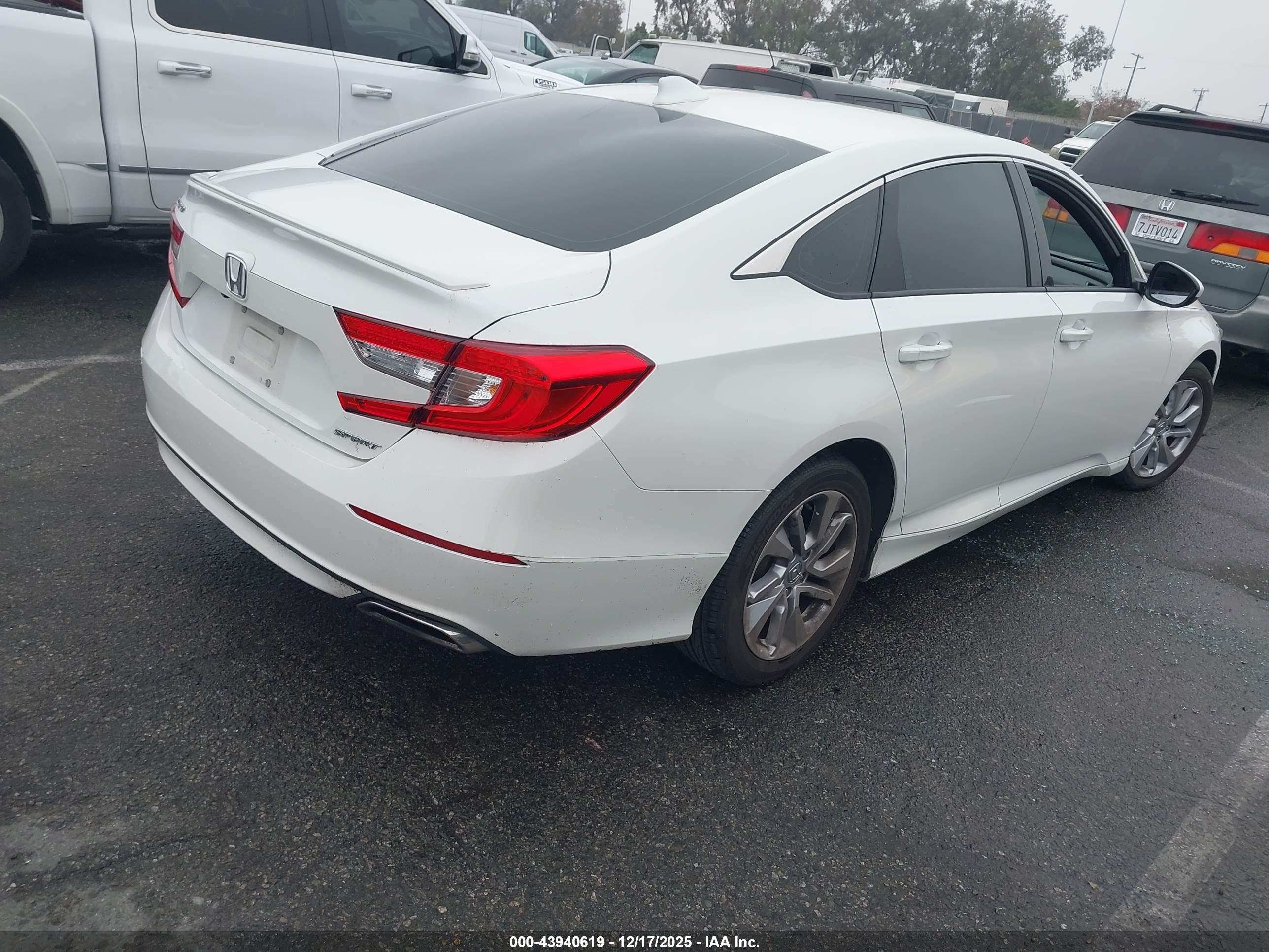 HONDA ACCORD image 4