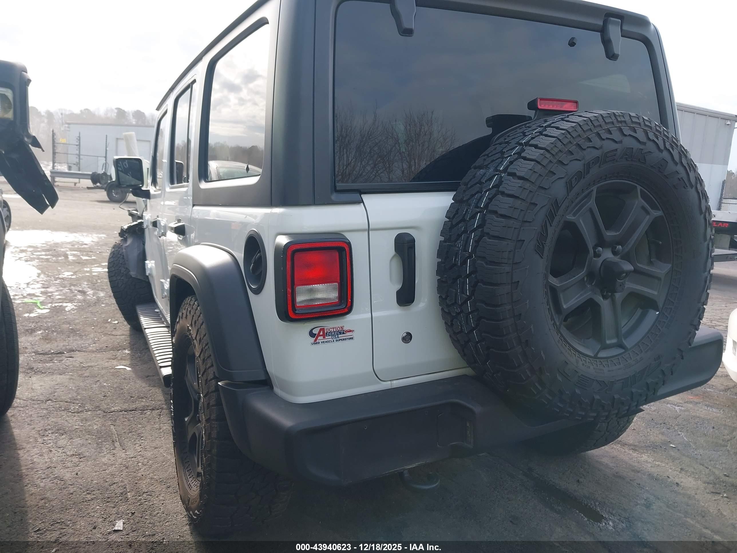 JEEP WRANGLER image 3