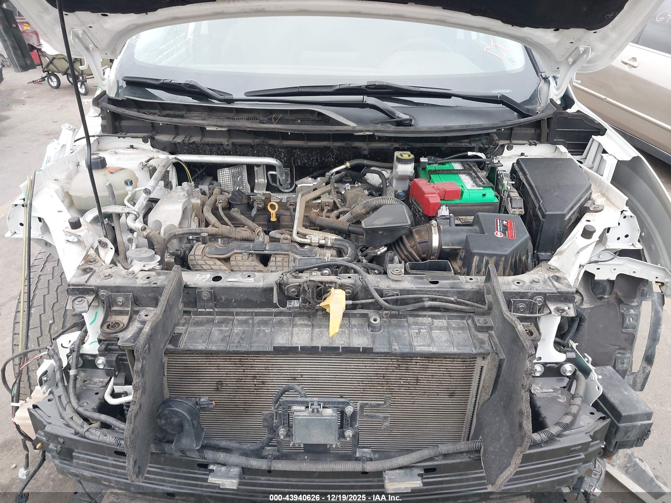 NISSAN ROGUE image 10