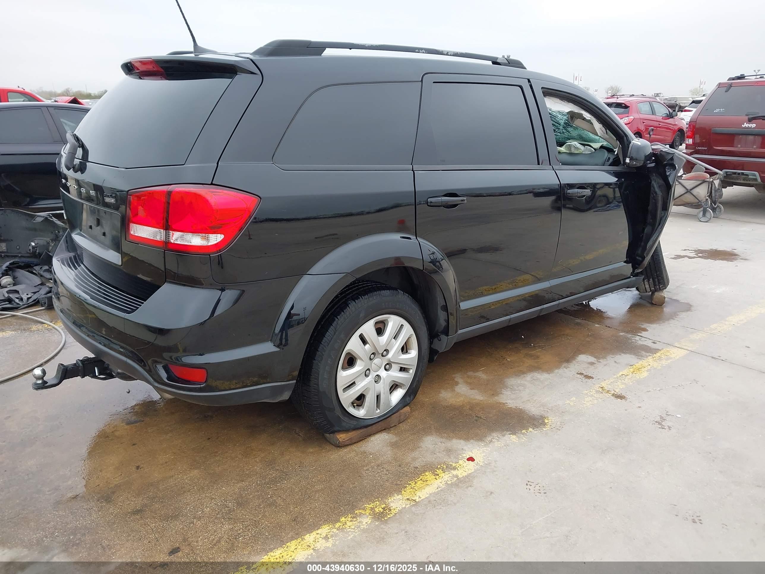 DODGE JOURNEY image 4