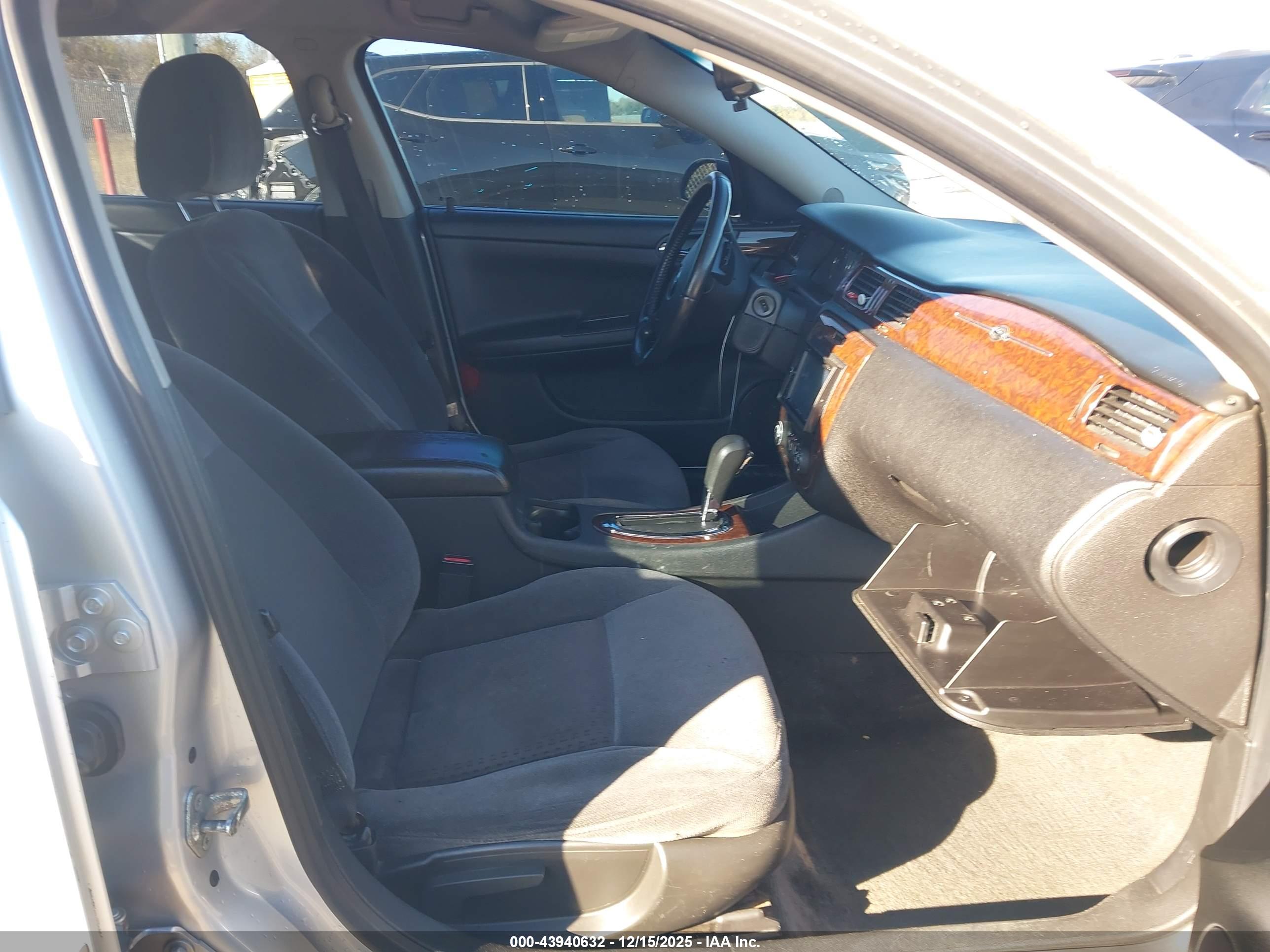 CHEVROLET IMPALA image 5