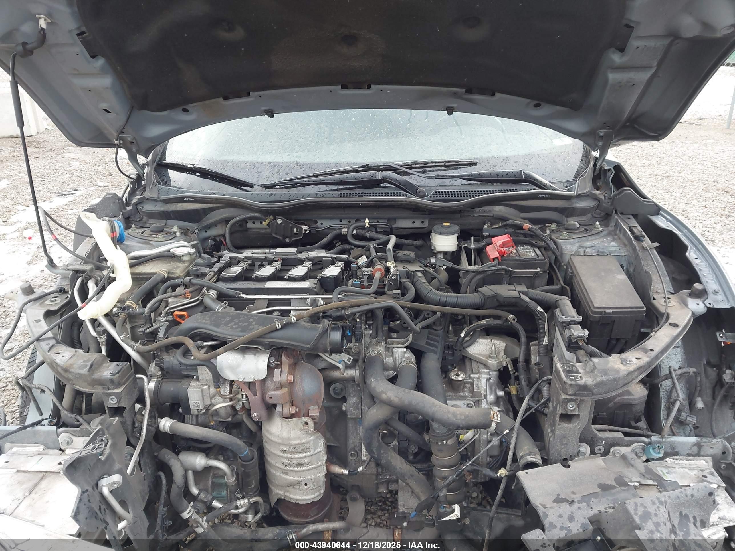 HONDA CIVIC image 10