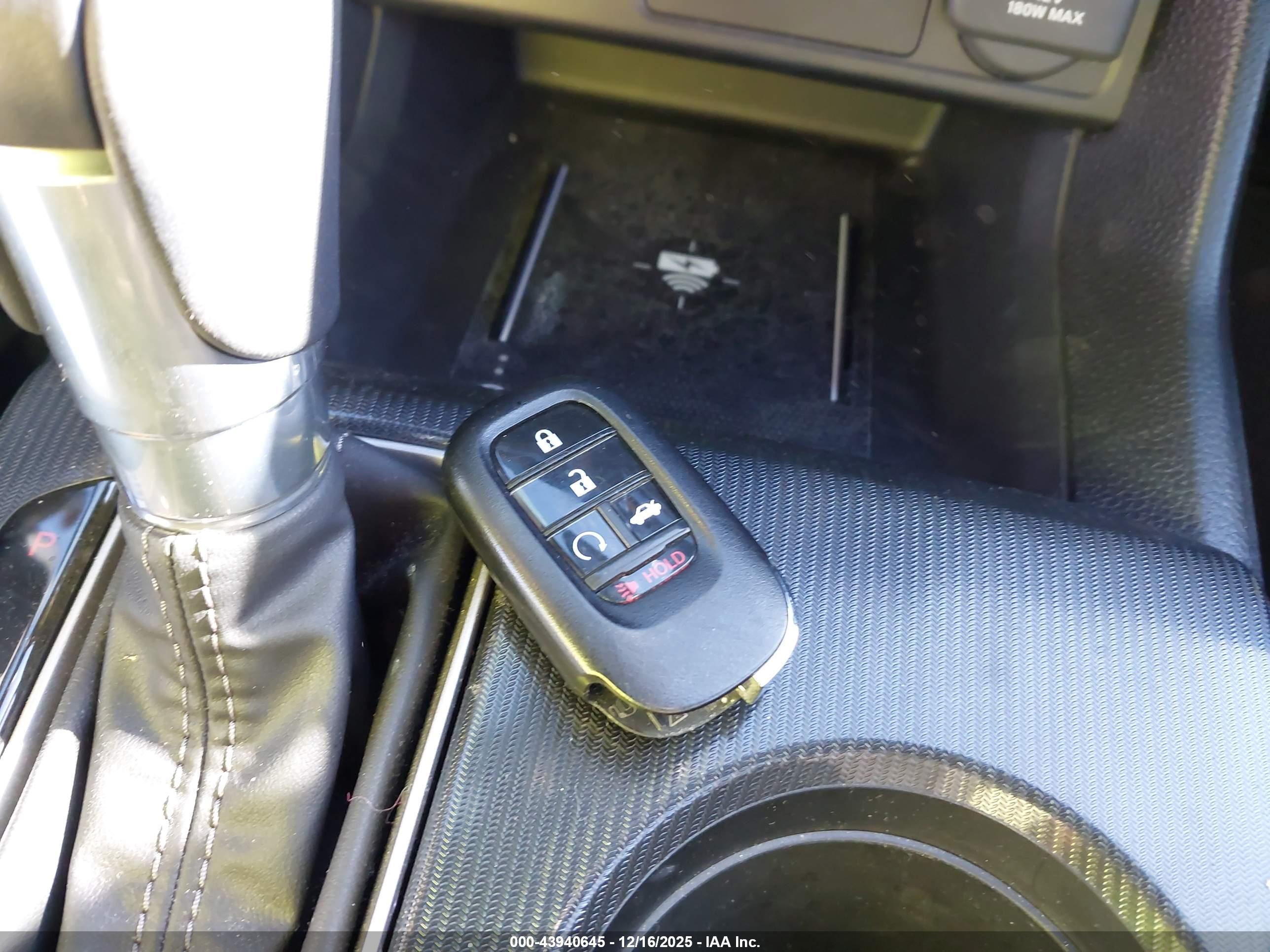 HONDA CIVIC image 11