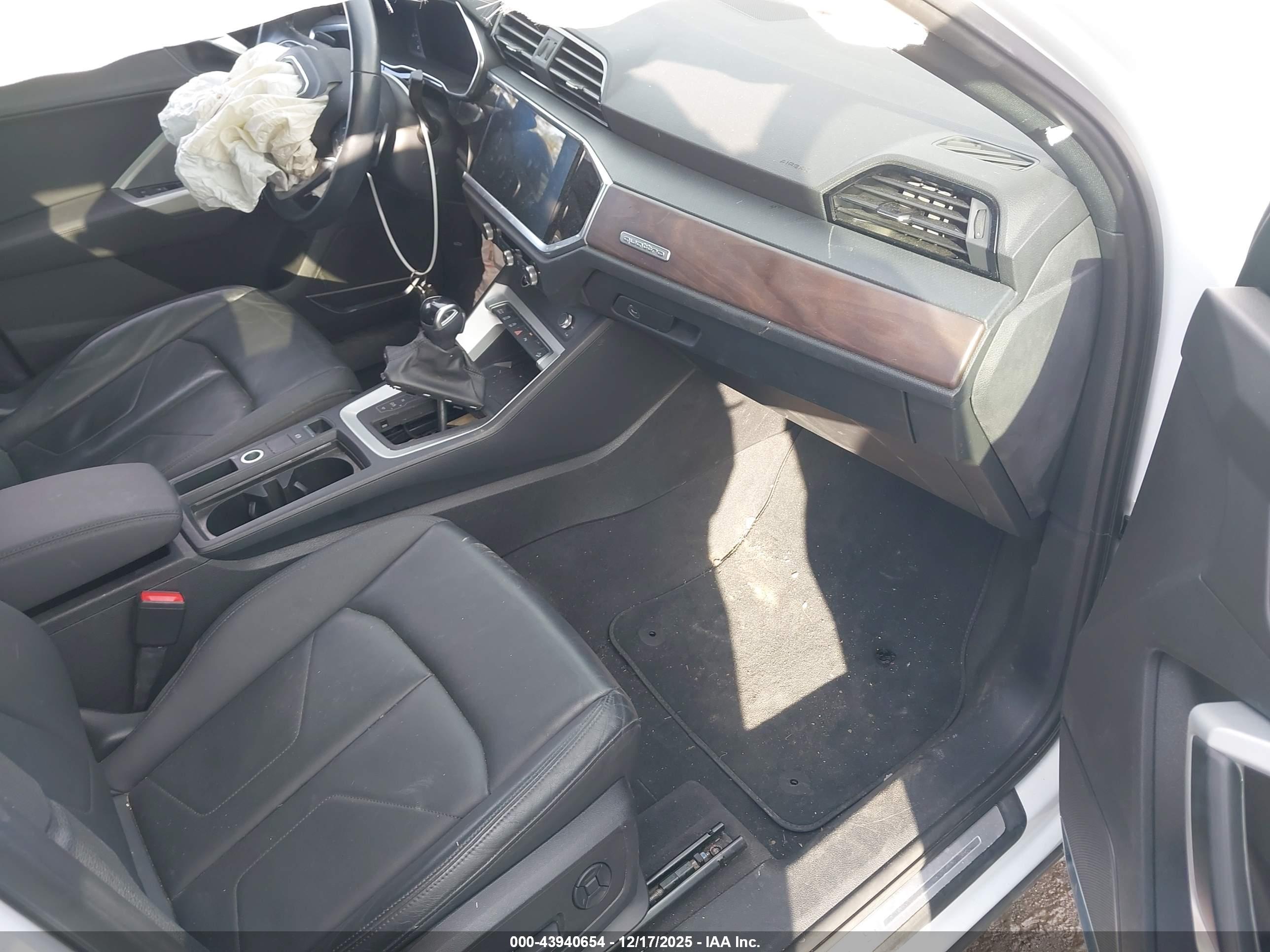 AUDI Q3 image 5