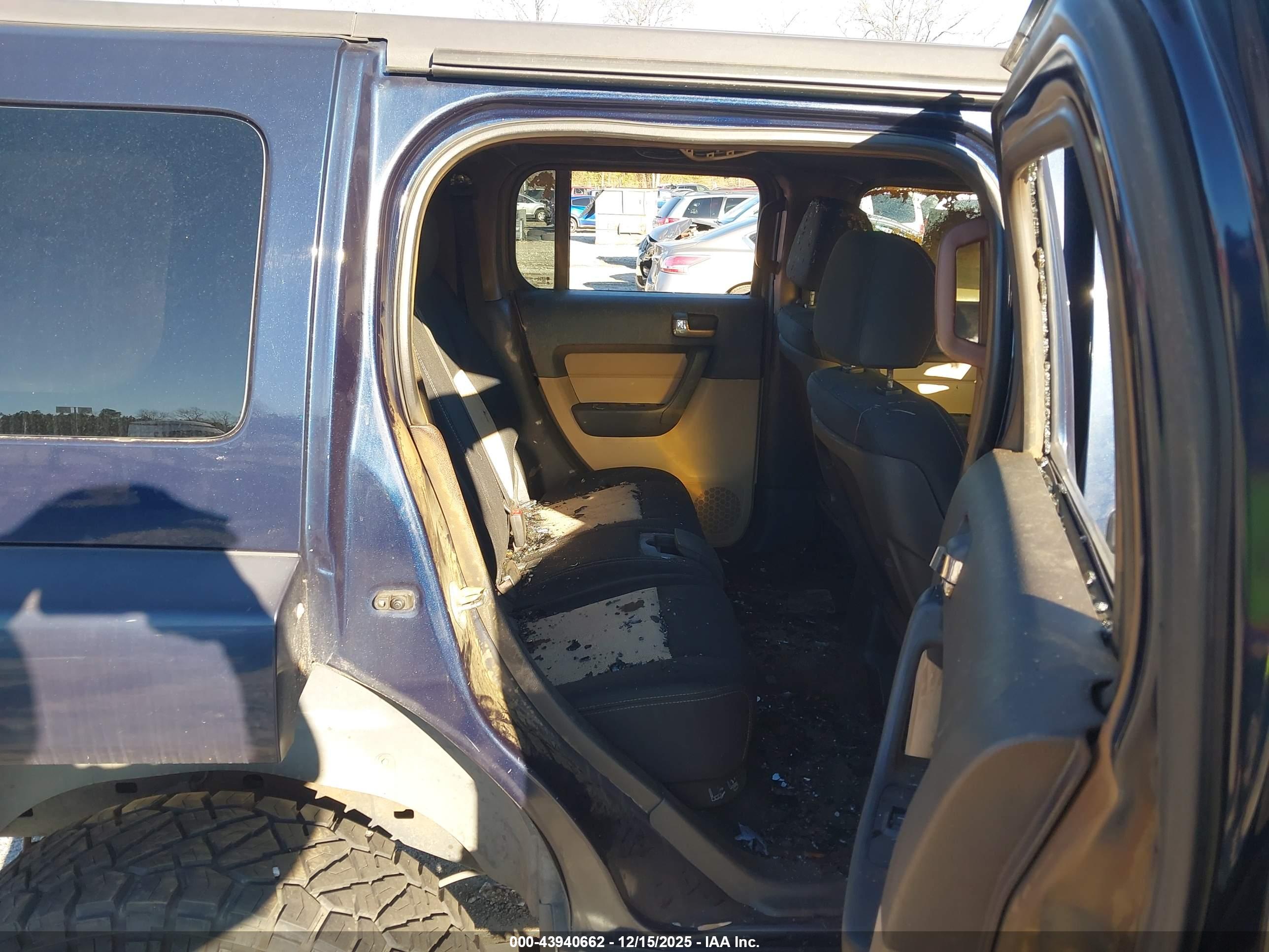 HUMMER H3 image 8