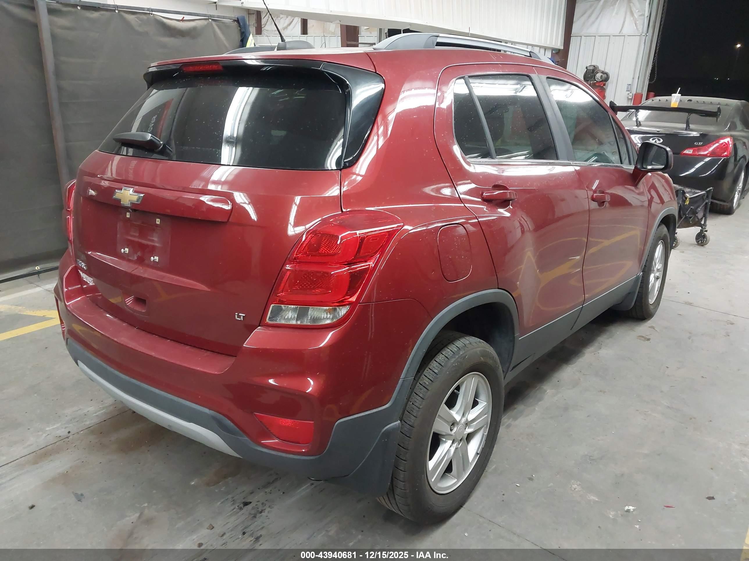 CHEVROLET TRAX image 4