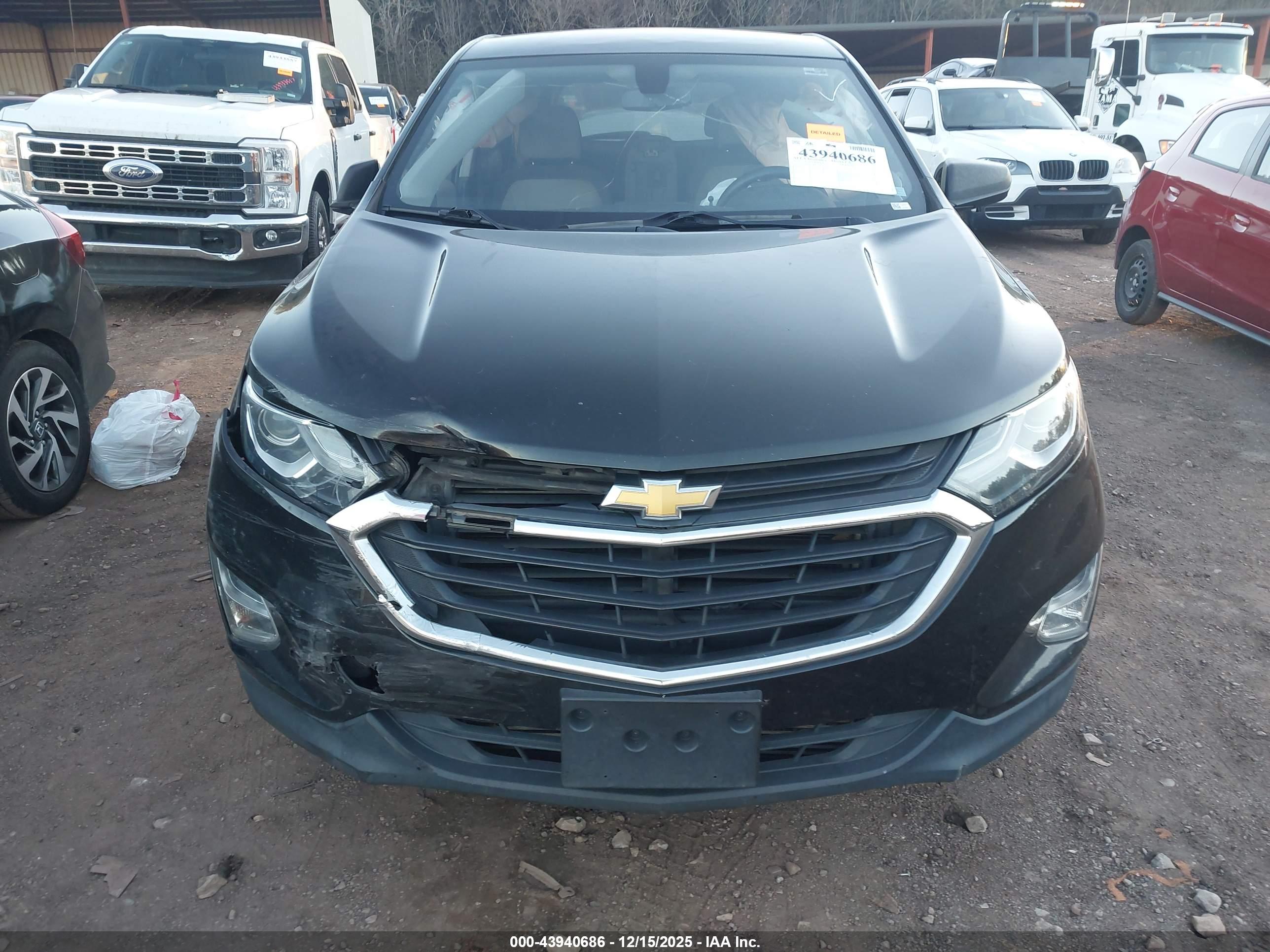 CHEVROLET EQUINOX image 6