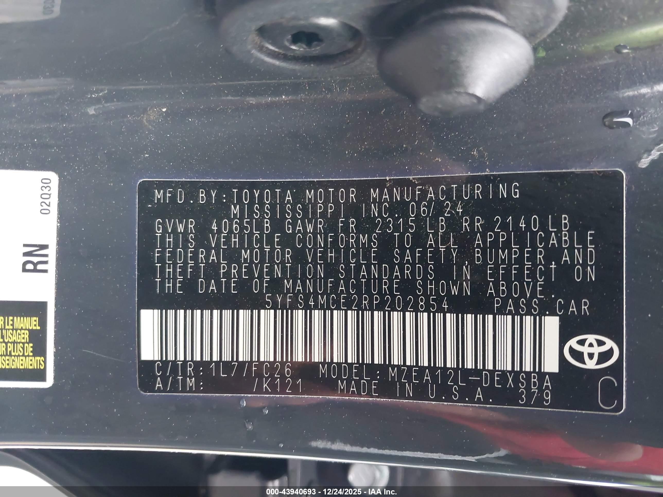 TOYOTA COROLLA image 9