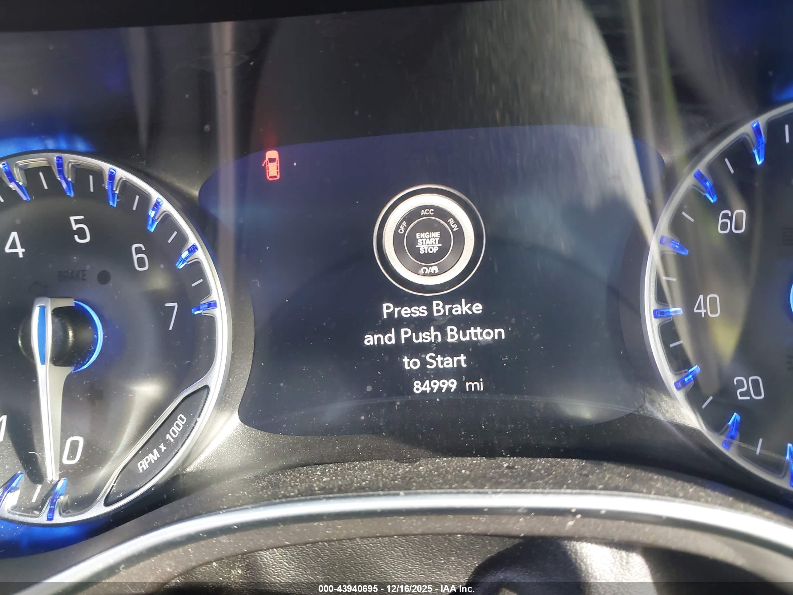 CHRYSLER PACIFICA image 7