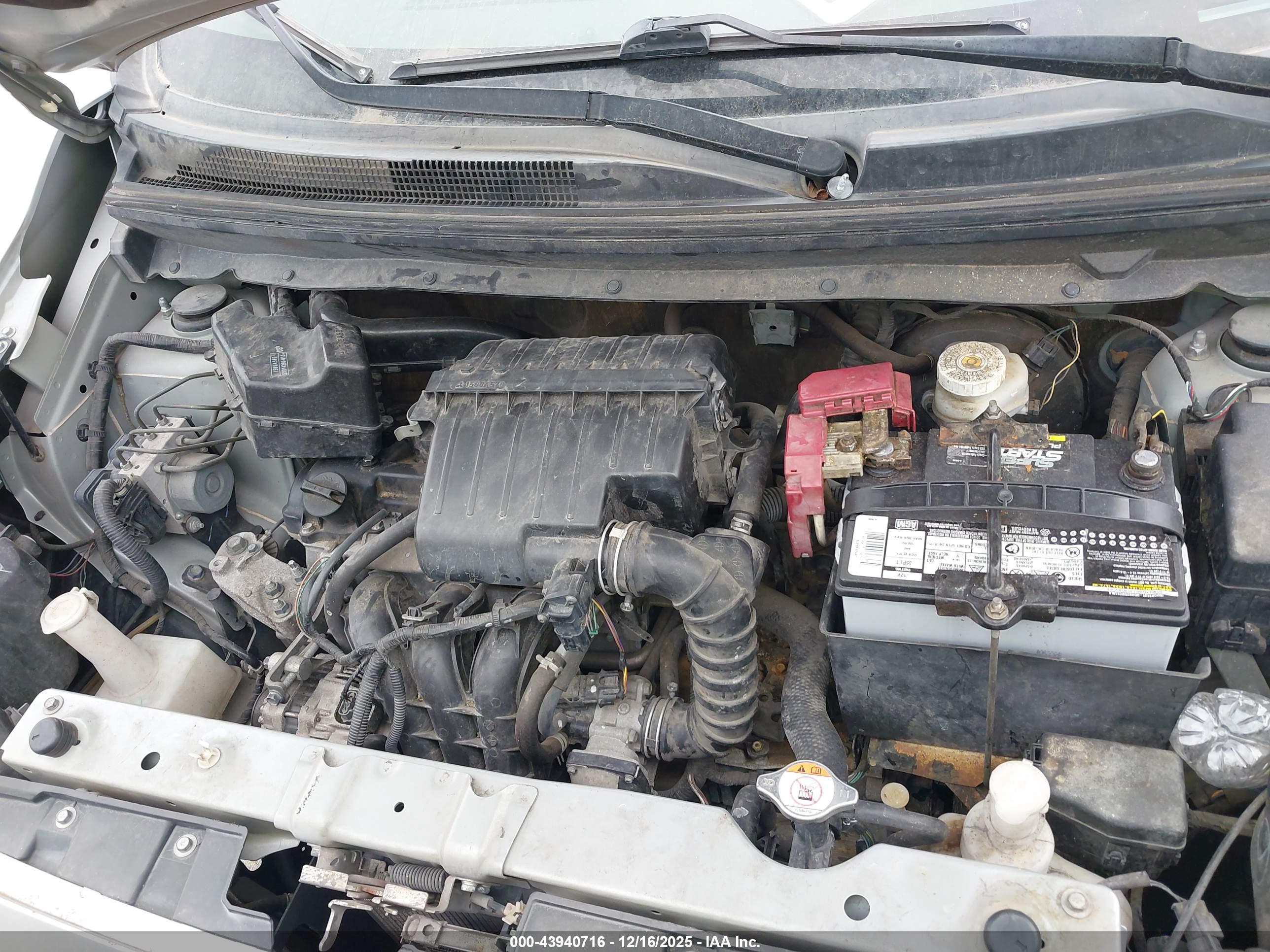 MITSUBISHI MIRAGE image 10