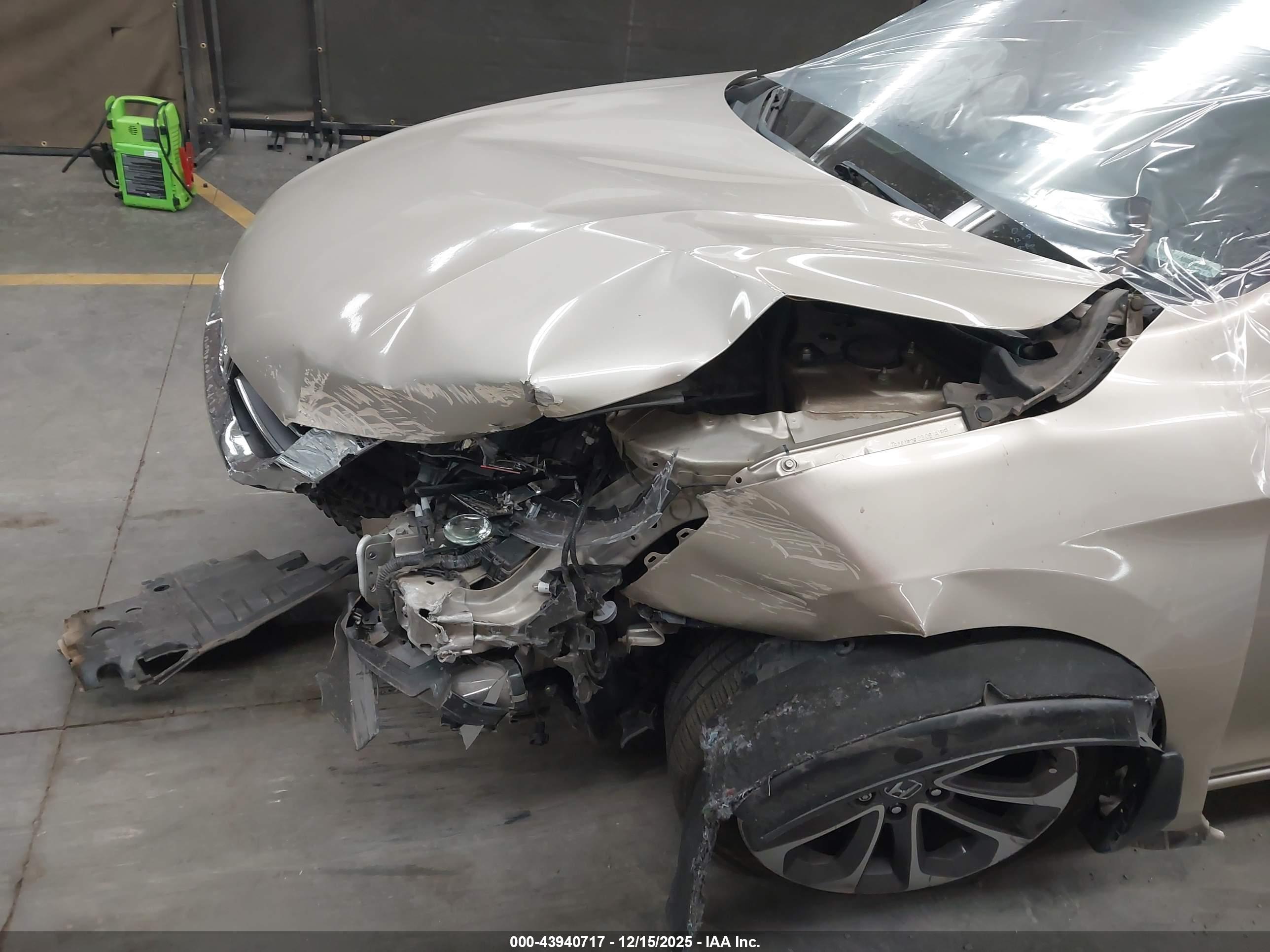 HONDA ACCORD image 6
