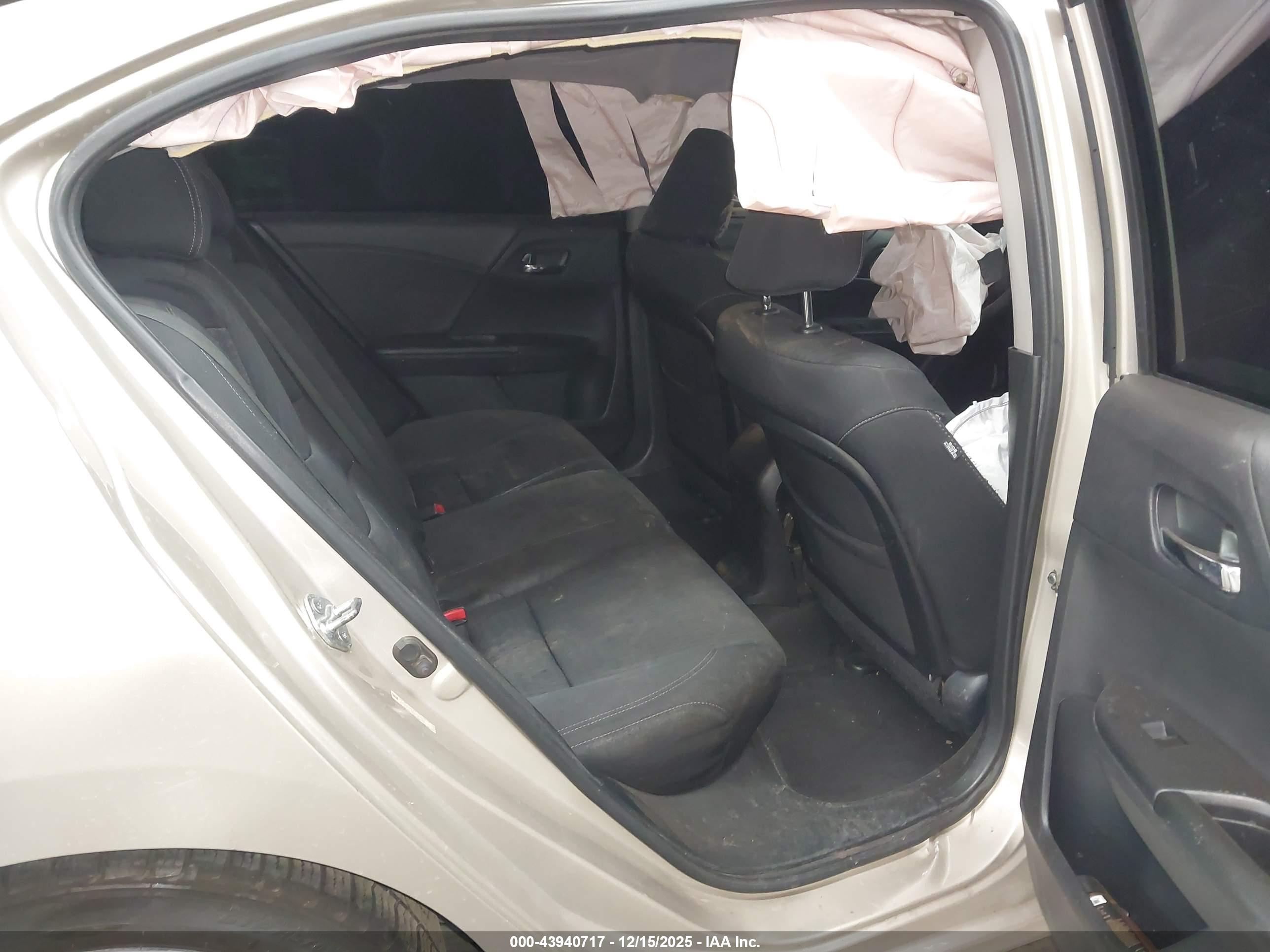 HONDA ACCORD image 8