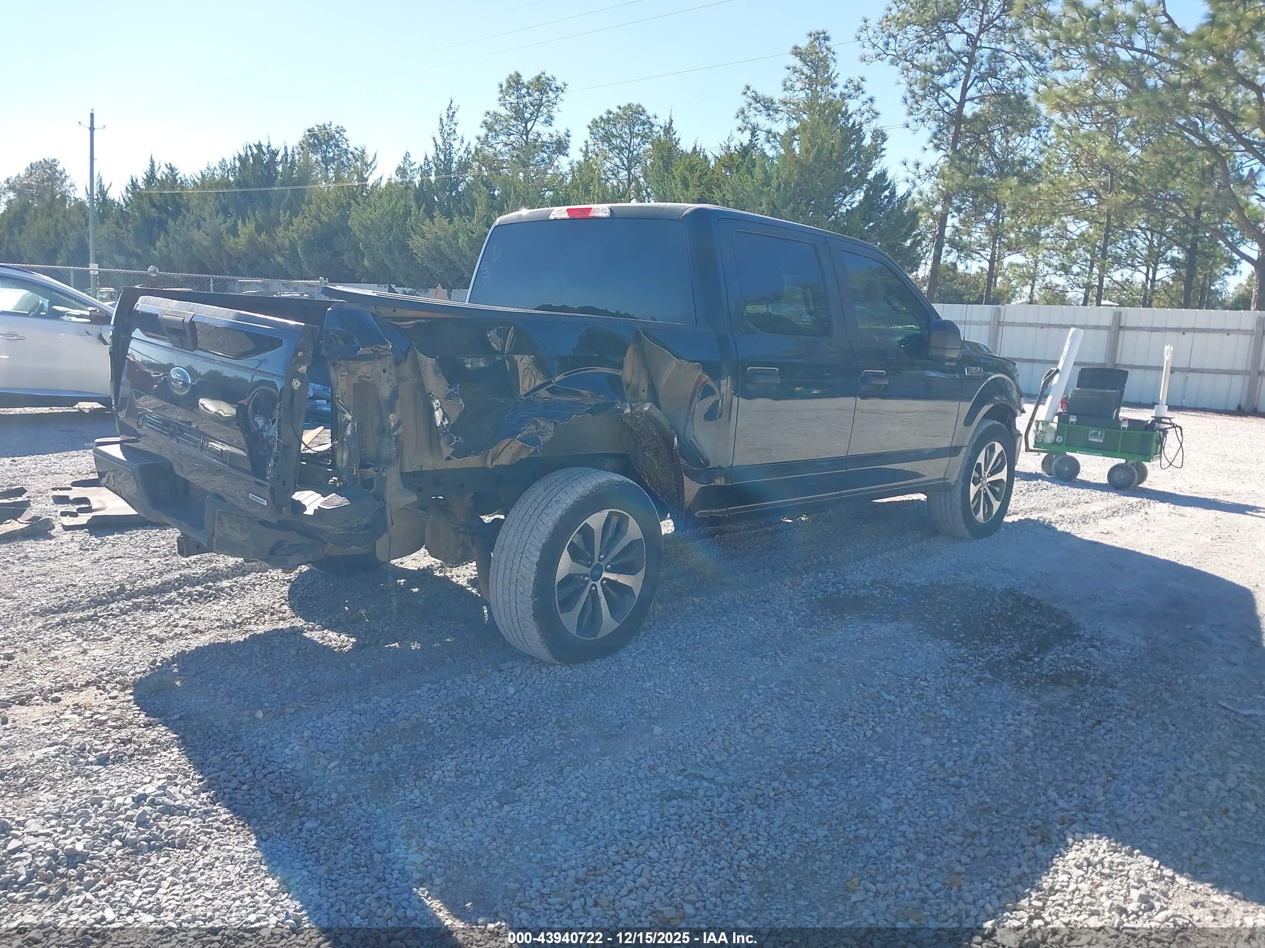 FORD F-150 image 4