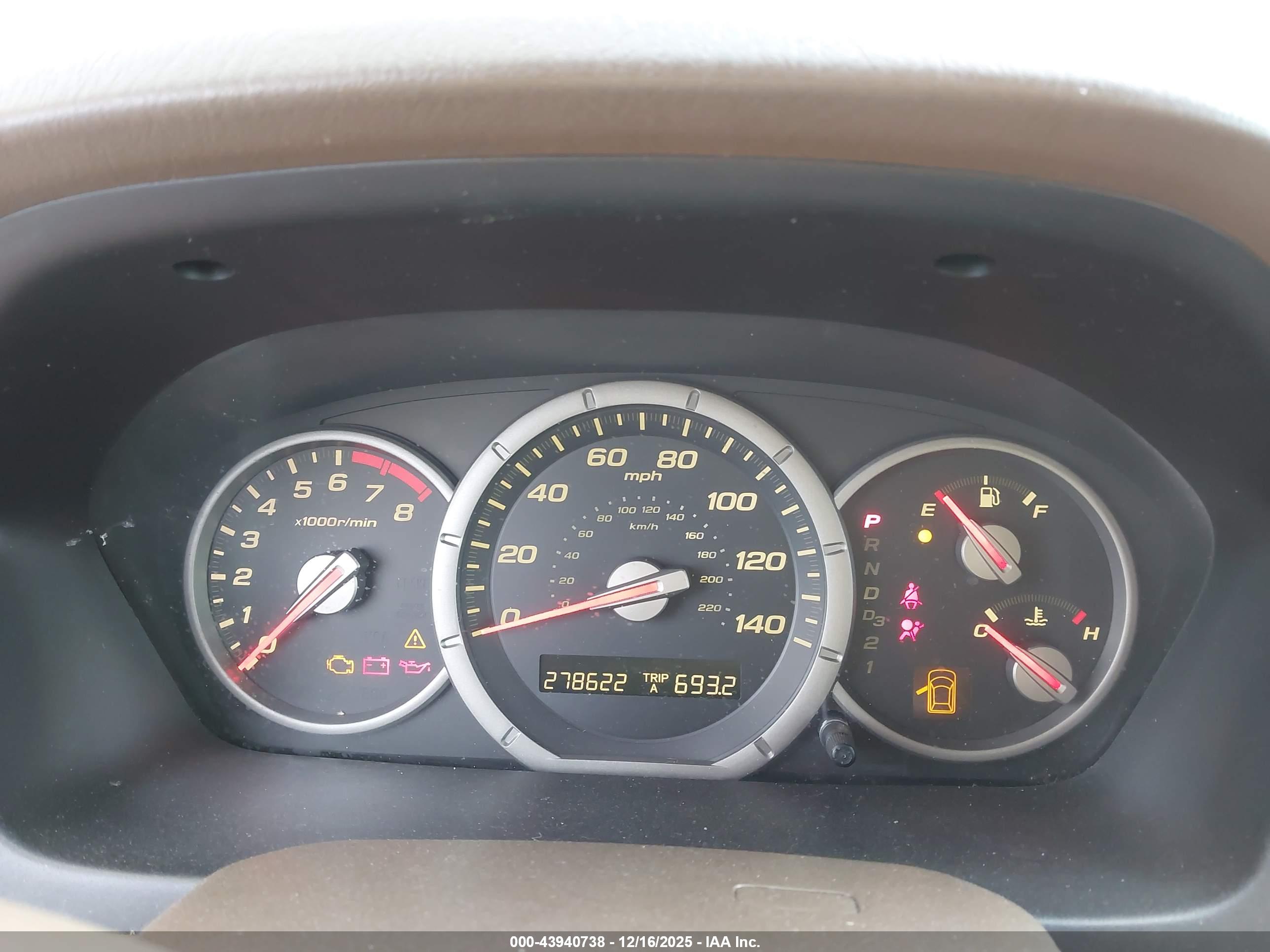 HONDA PILOT image 7