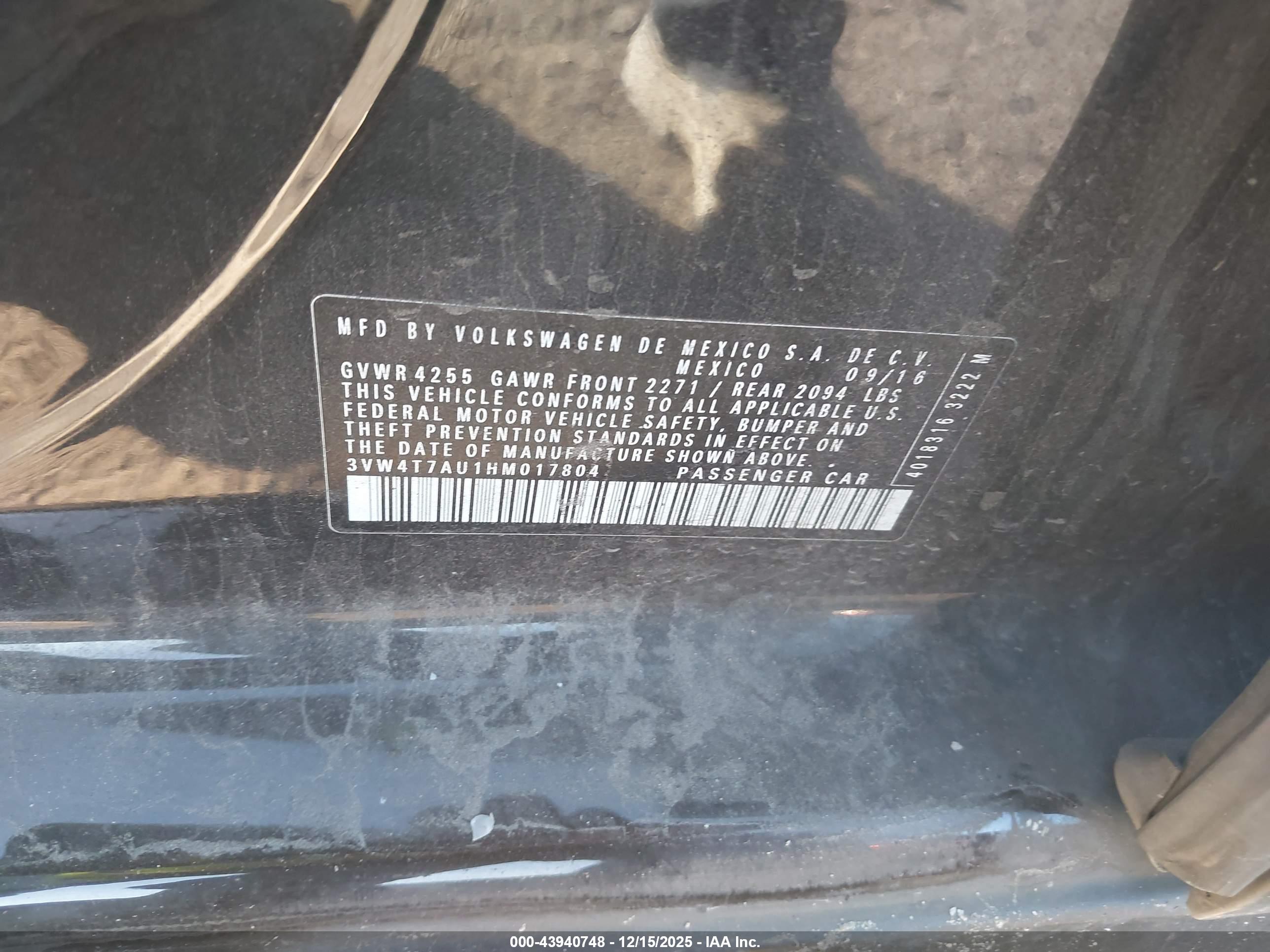 VOLKSWAGEN GOLF image 9