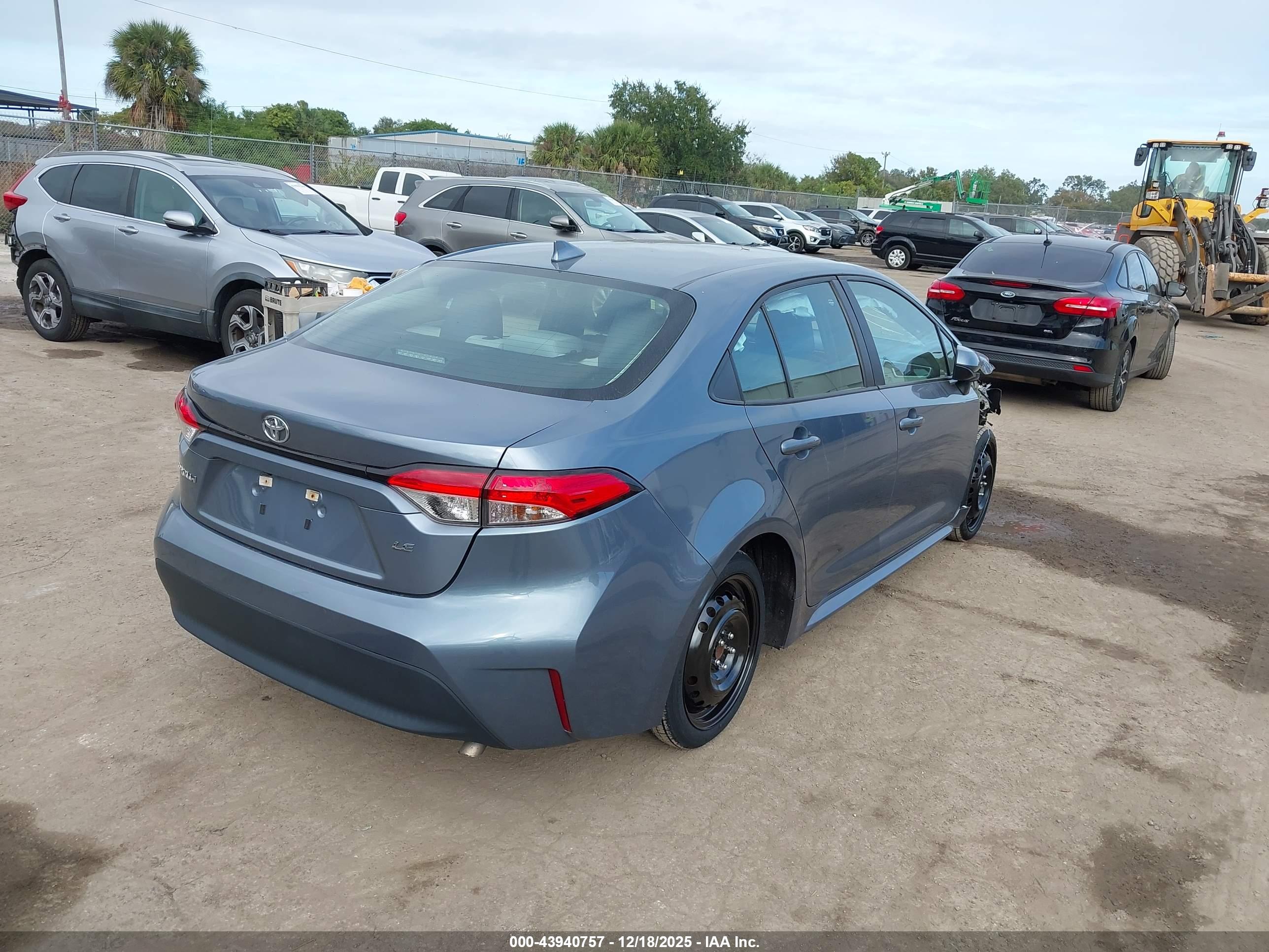 TOYOTA COROLLA image 4