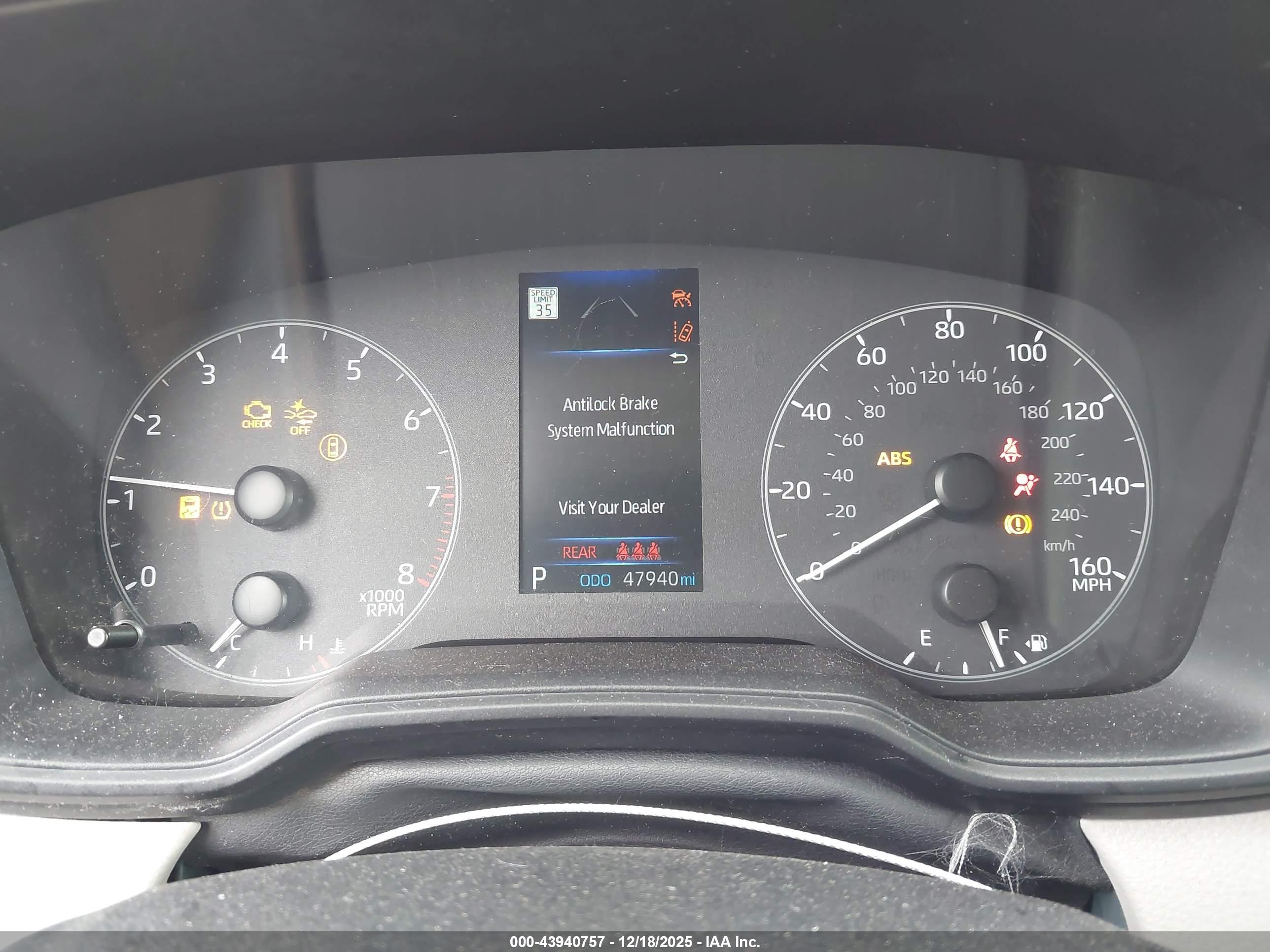 TOYOTA COROLLA image 7