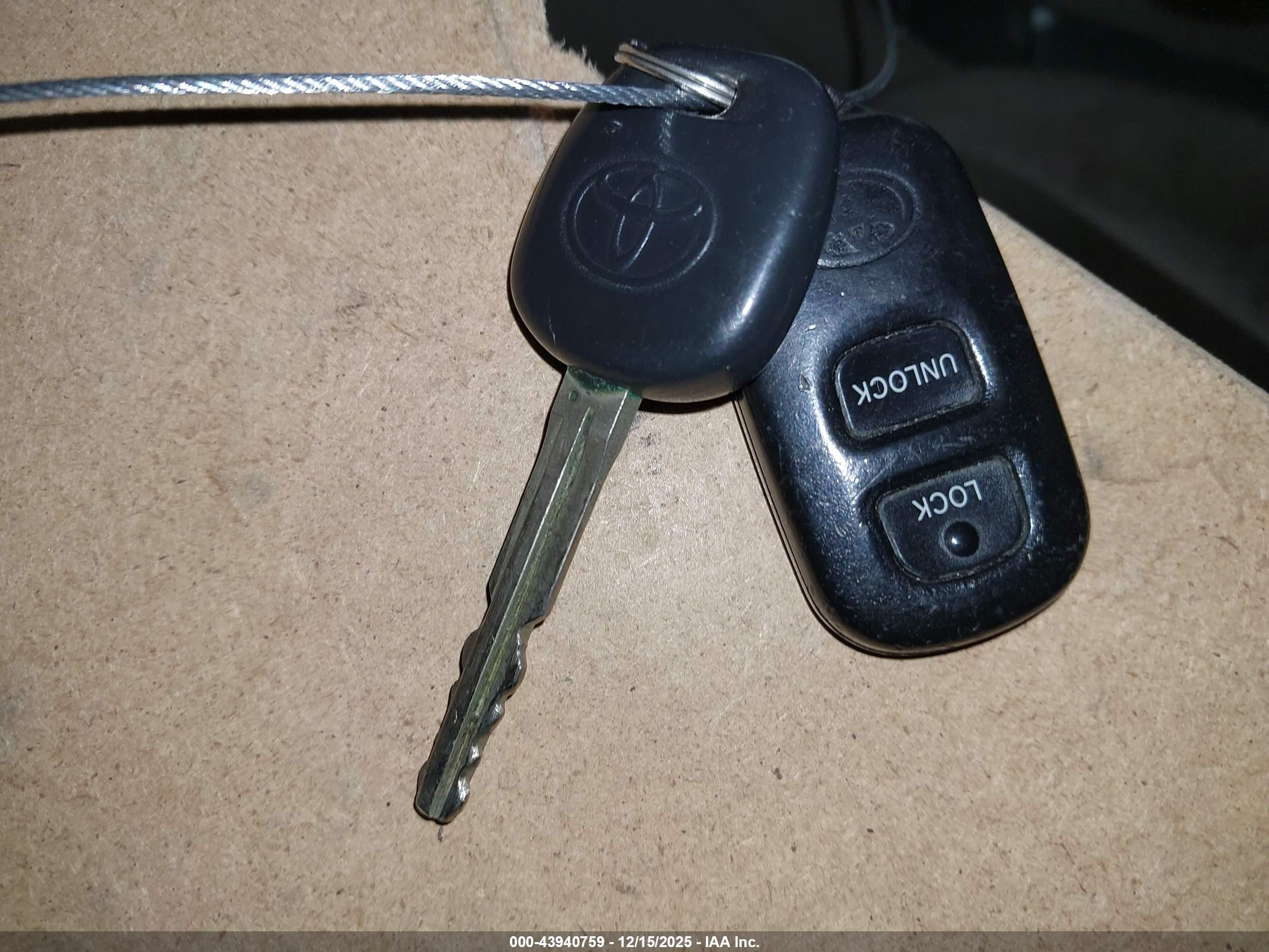 TOYOTA HIGHLANDER image 11