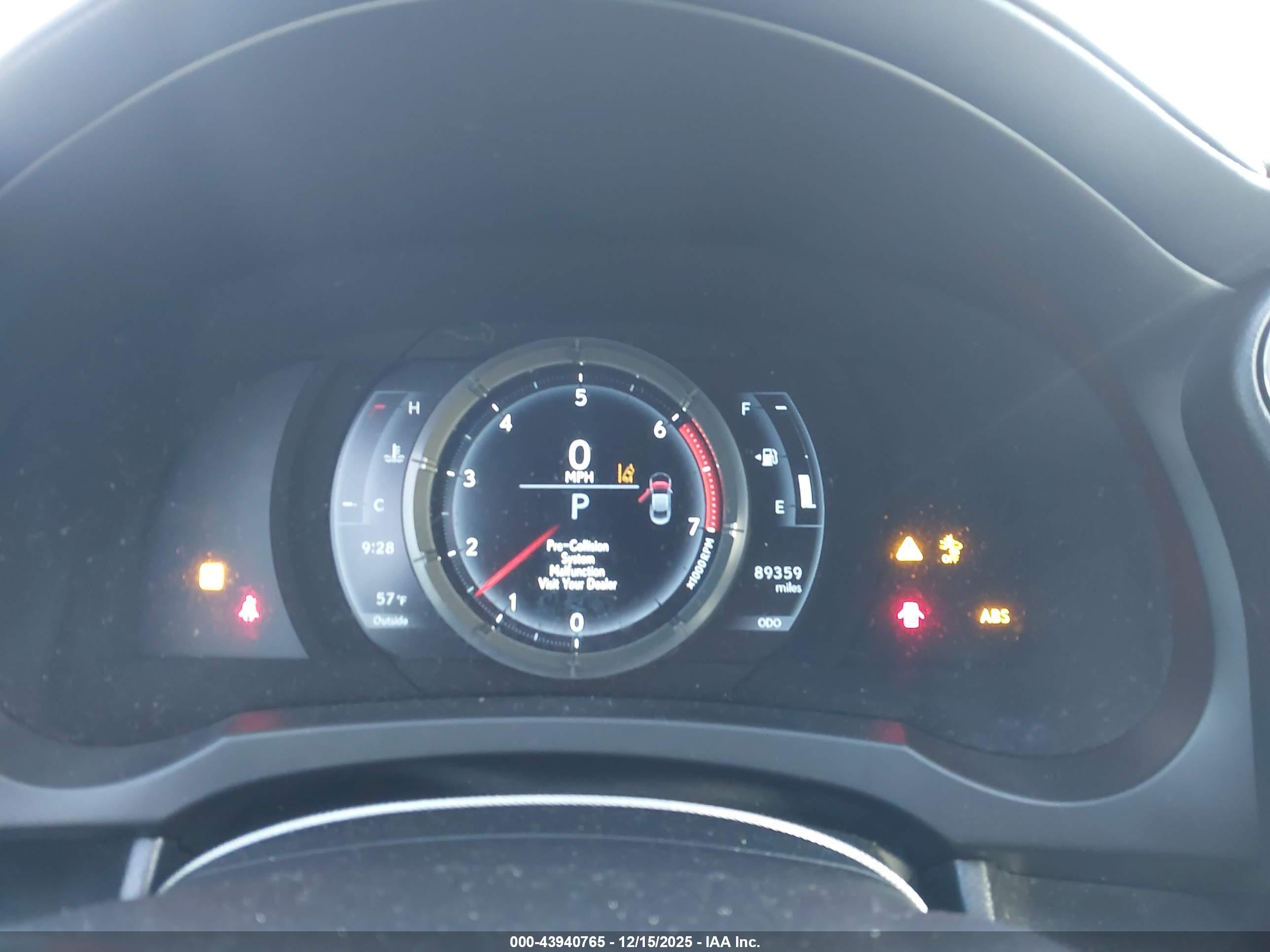 LEXUS RC image 7