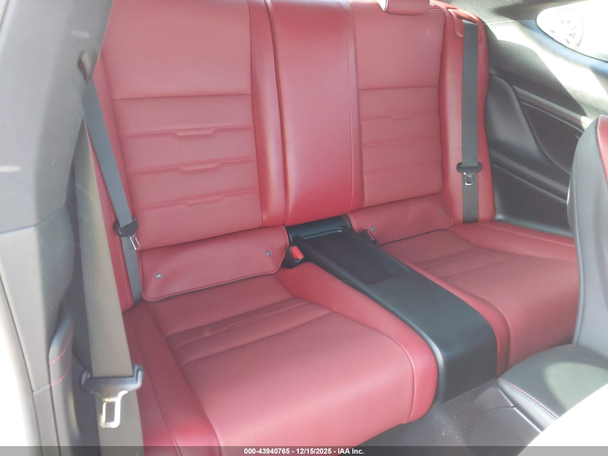 LEXUS RC image 8