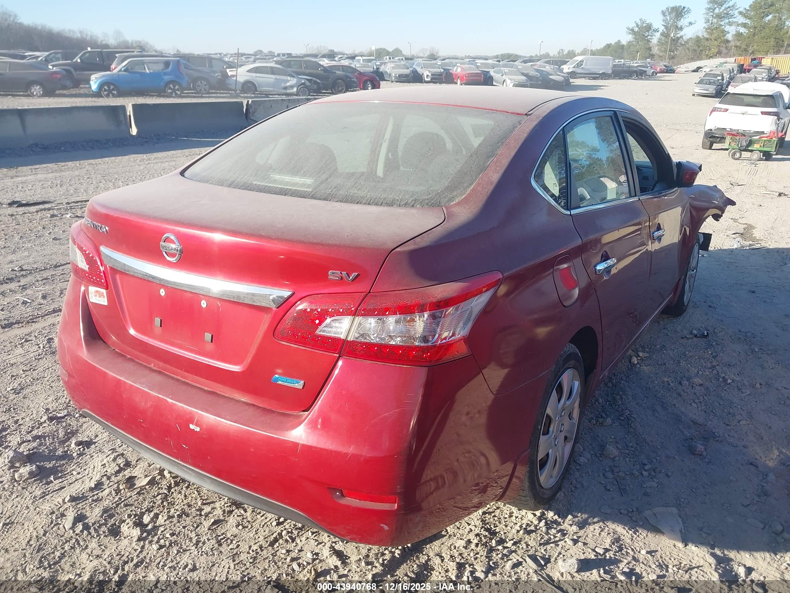 NISSAN SENTRA image 4